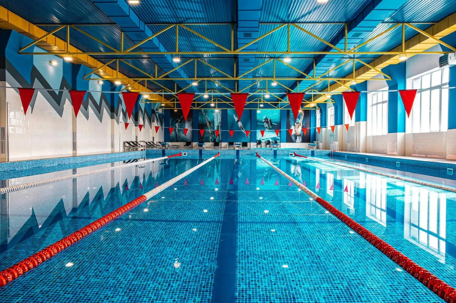 Swimming pool in Aragats Hotel