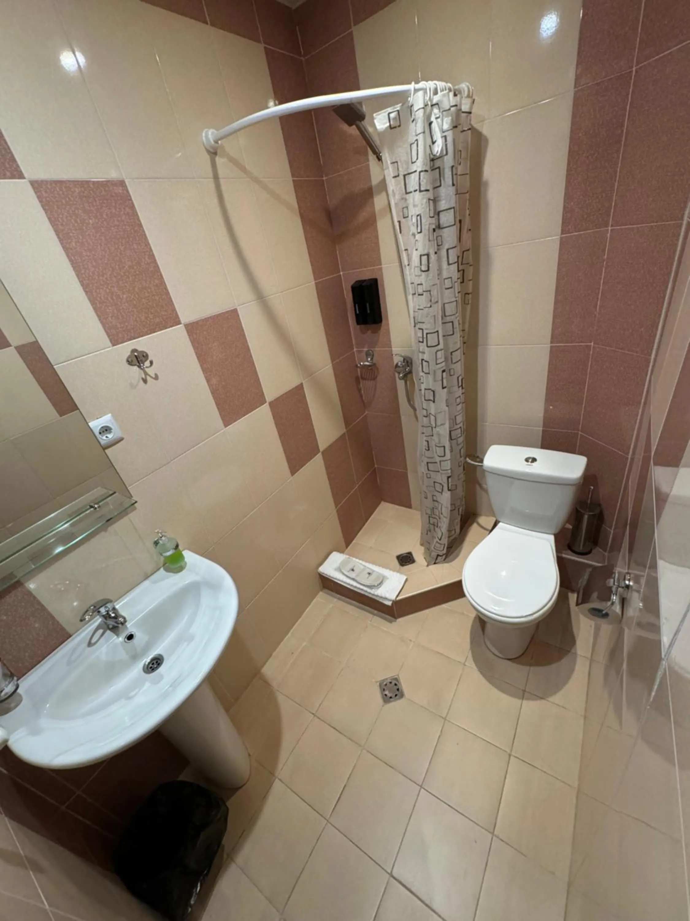 Shower in Aragats Hotel