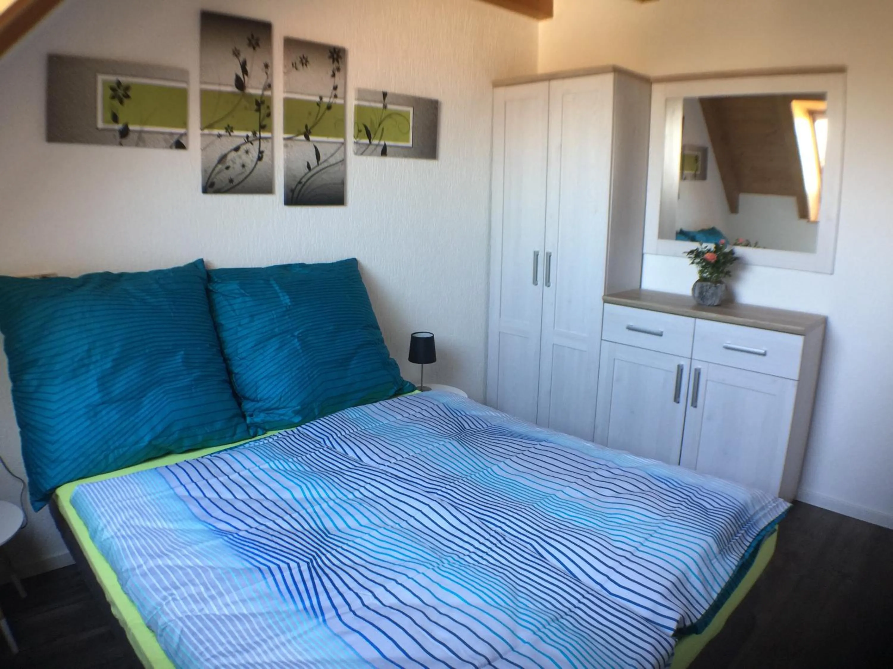 Bedroom, Bed in Ferienwohnung Alte B3