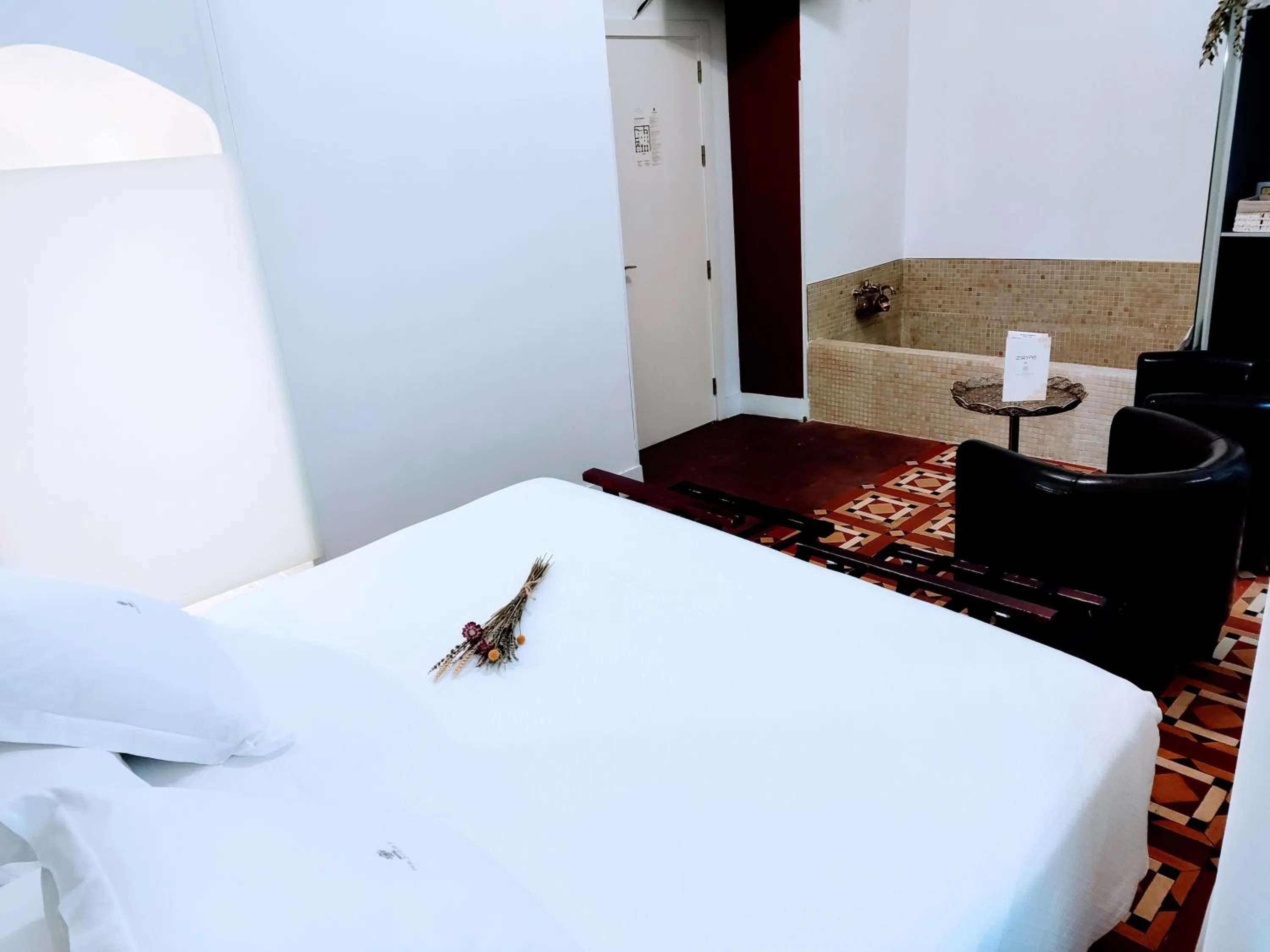 Bed in Hotel Madinat