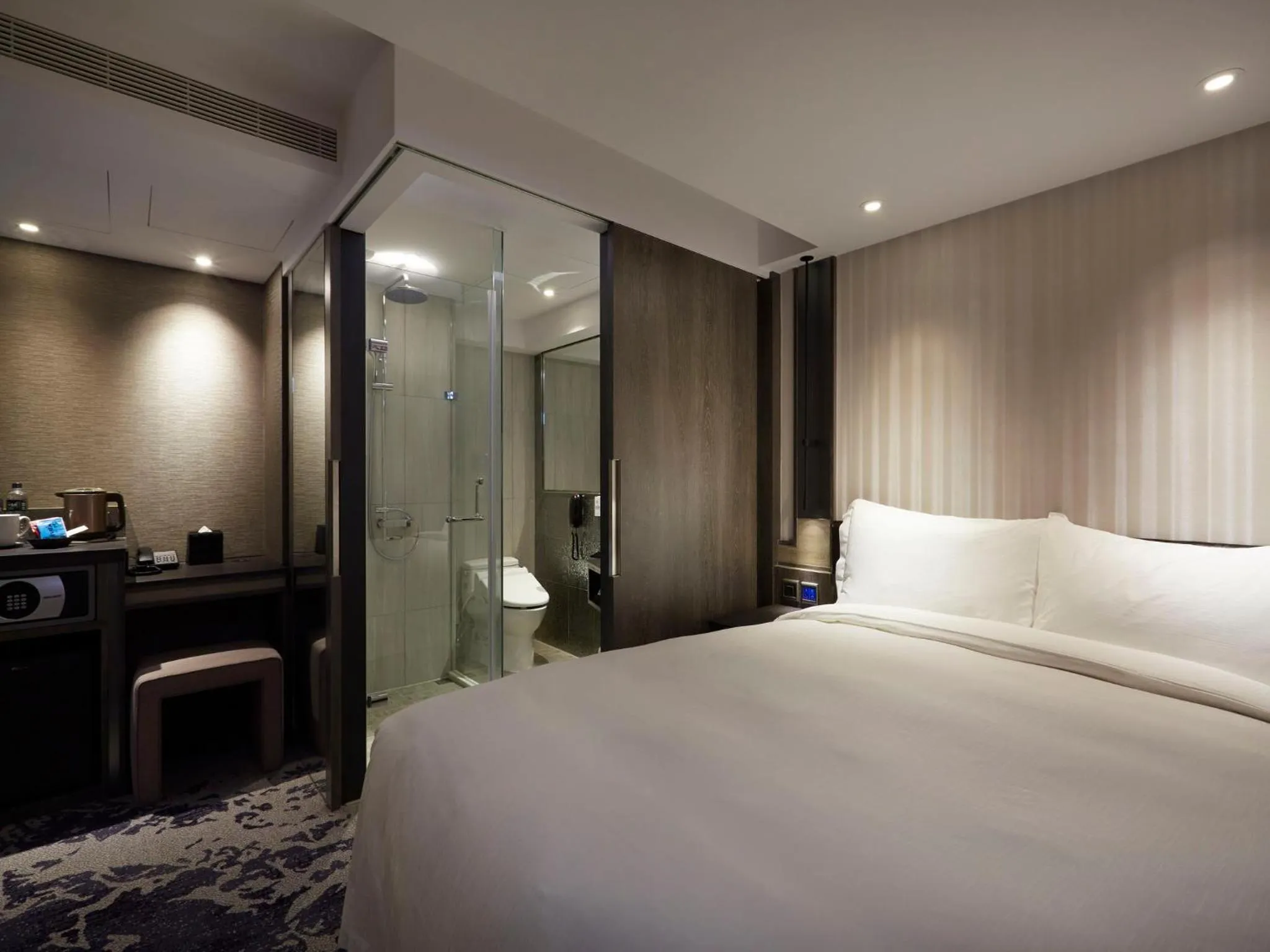 Bed in At Home Hotel Ximen