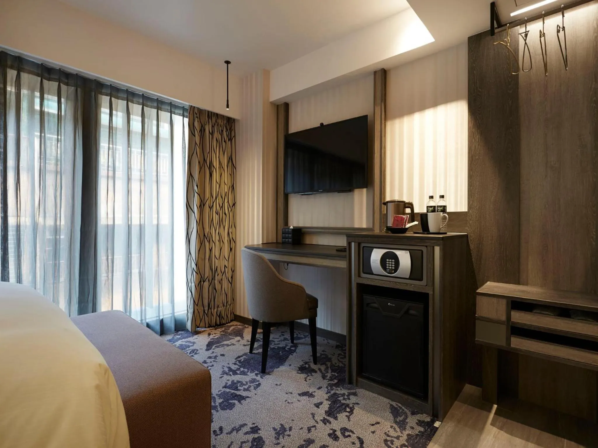 Day, Bed in At Home Hotel Ximen