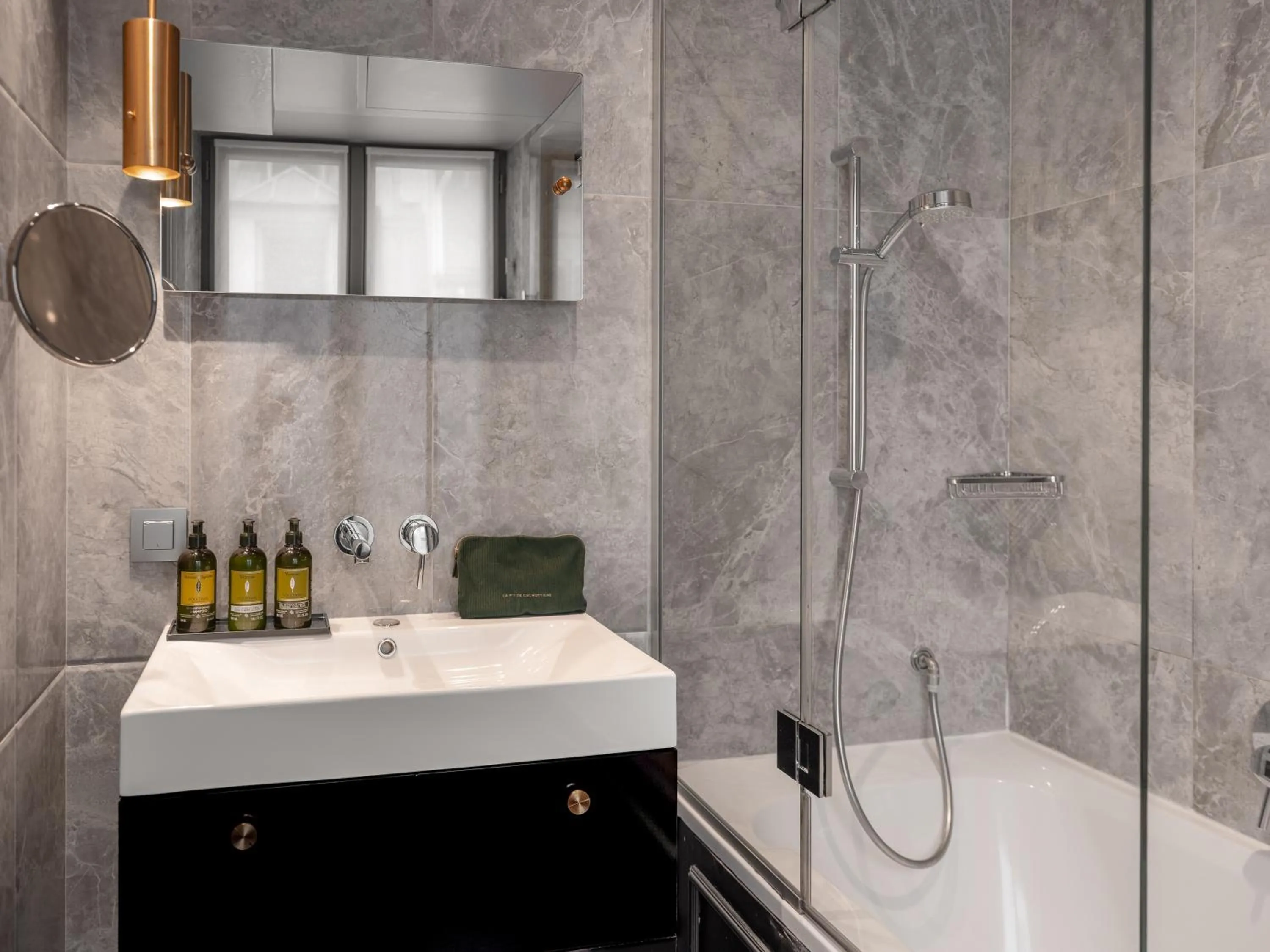 Bathroom in Snob Hotel