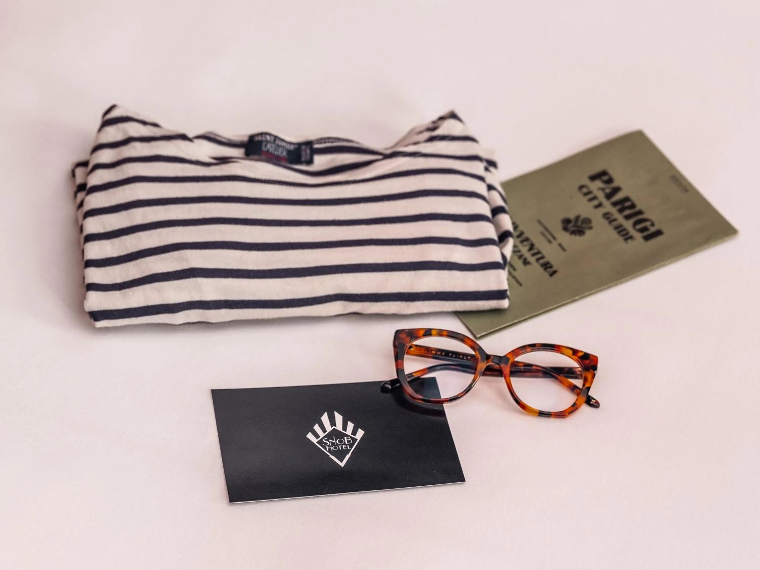 Bedroom in Snob Hotel