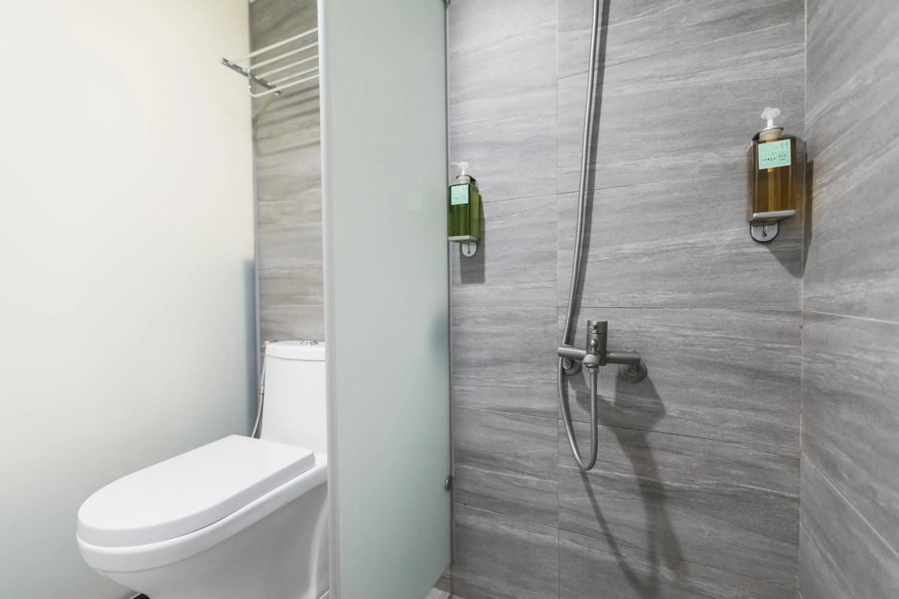 Shower in Home Rest Hotel