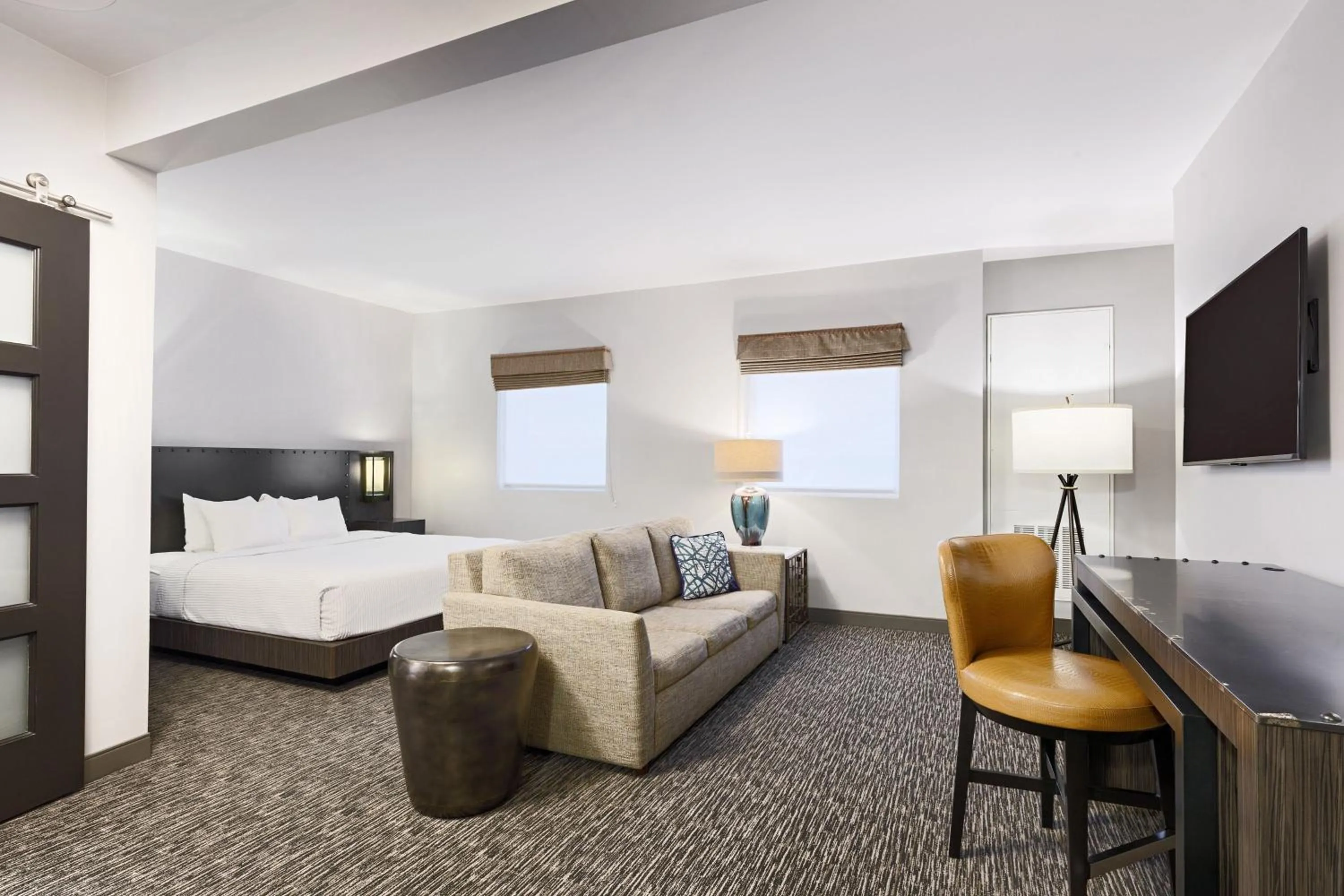 Photo of the whole room, Bed in The Elmore Hotel, DFW Southlake, a Tribute Portfolio Hotel