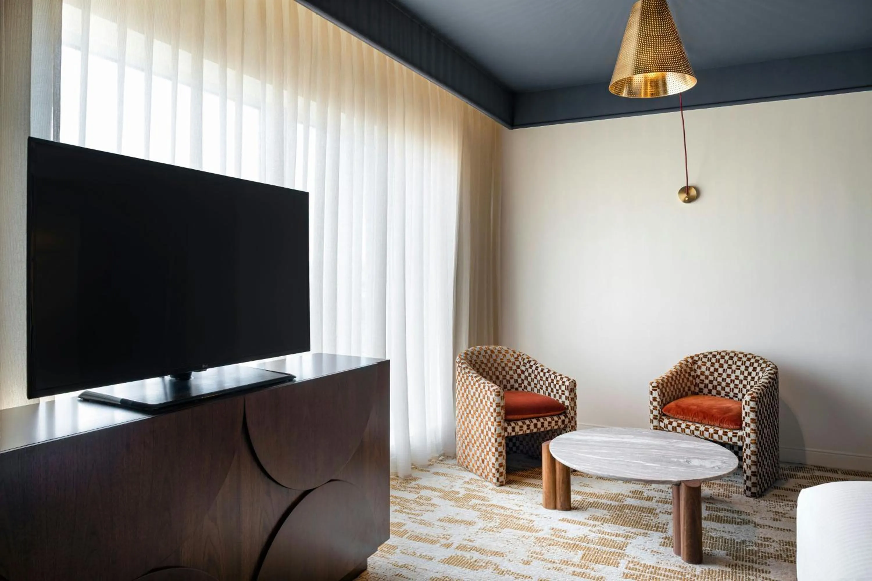 Photo of the whole room in The Elmore Hotel, DFW Southlake, a Tribute Portfolio Hotel