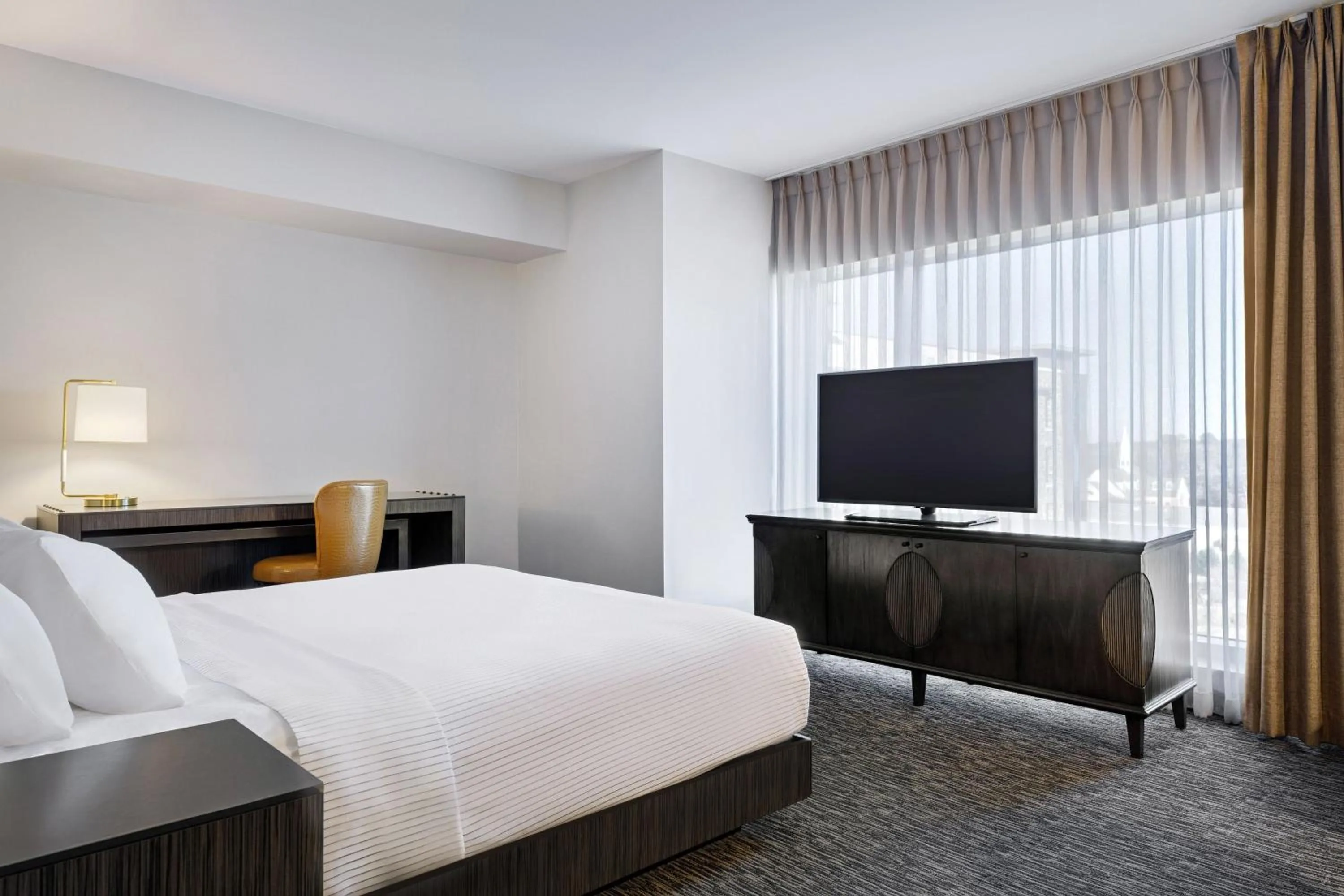 Bedroom, Bed in The Elmore Hotel, DFW Southlake, a Tribute Portfolio Hotel