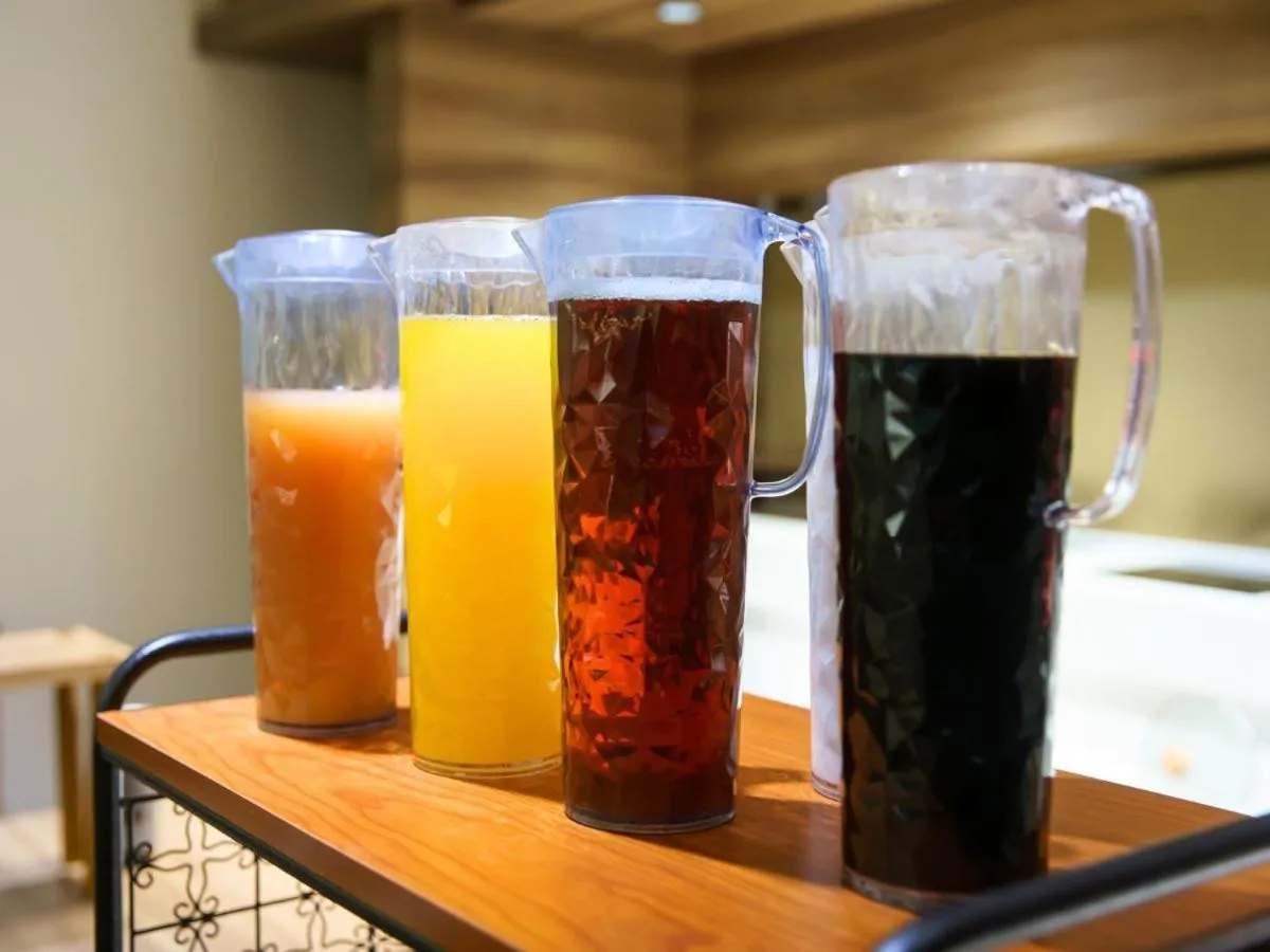 Restaurant/places to eat in Hotel Sakura Suite Osaka Juso