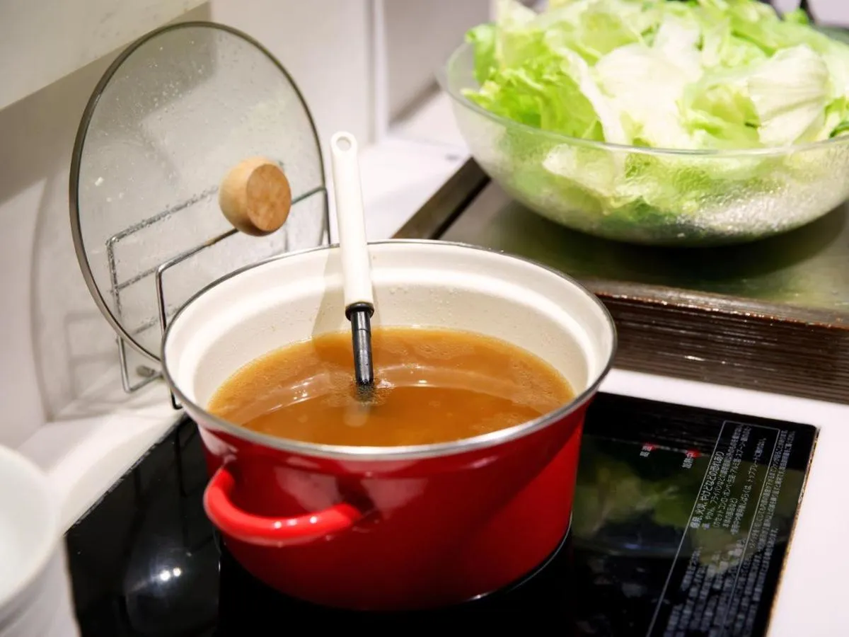 Restaurant/places to eat in Hotel Sakura Suite Osaka Juso