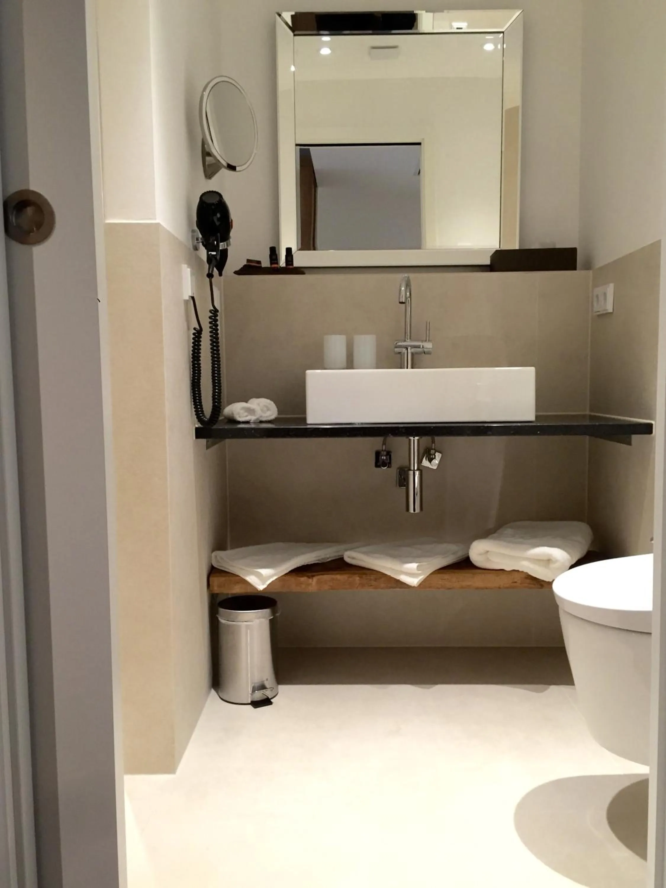 Bathroom in Höll am Main