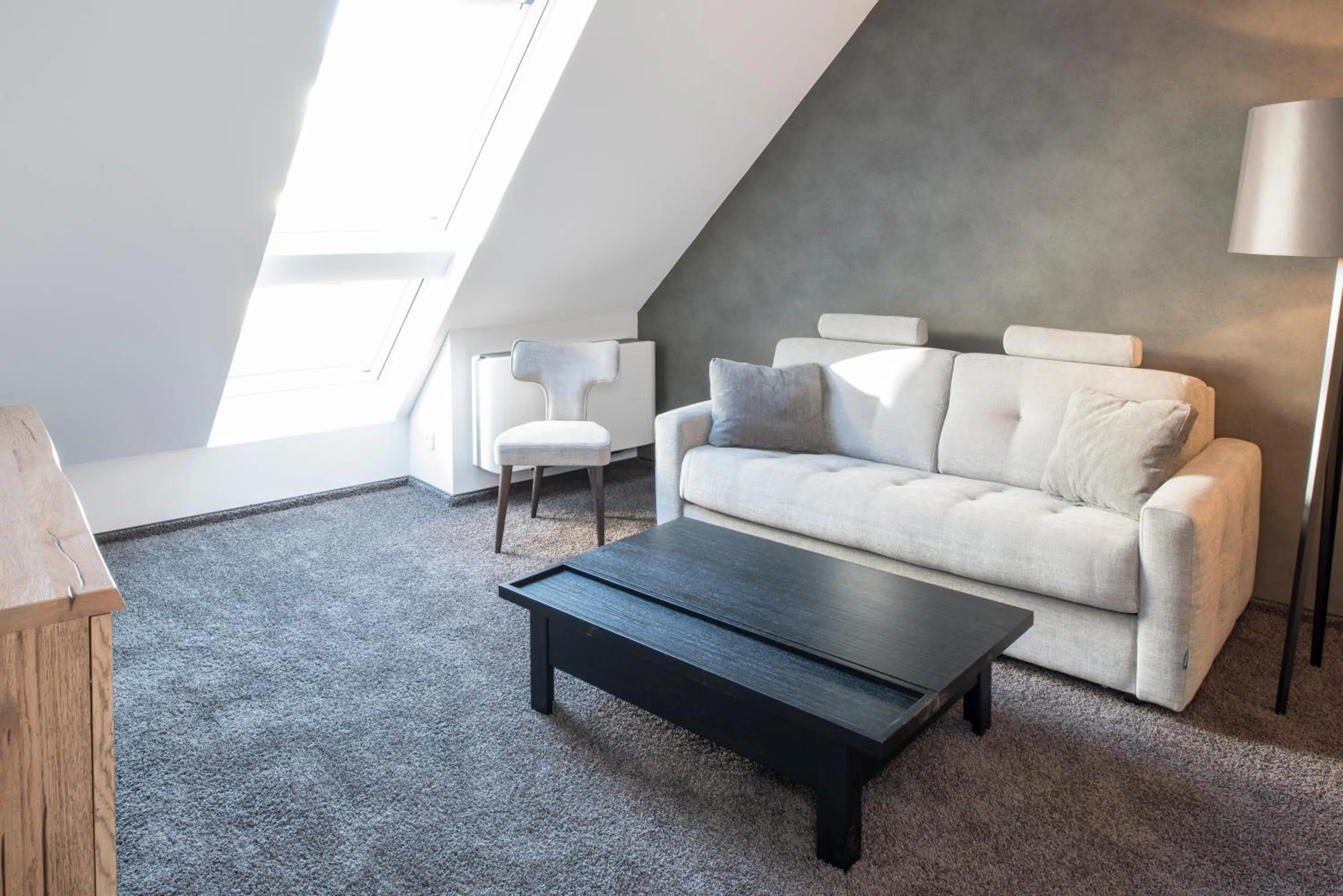 Restaurant/places to eat in Höll am Main