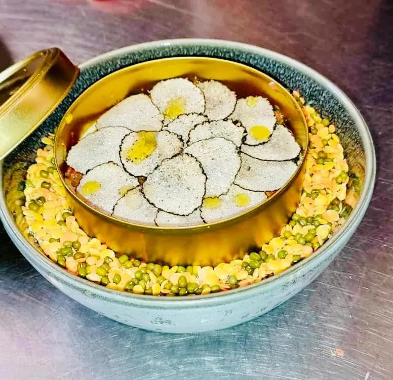 Restaurant/places to eat in Höll am Main