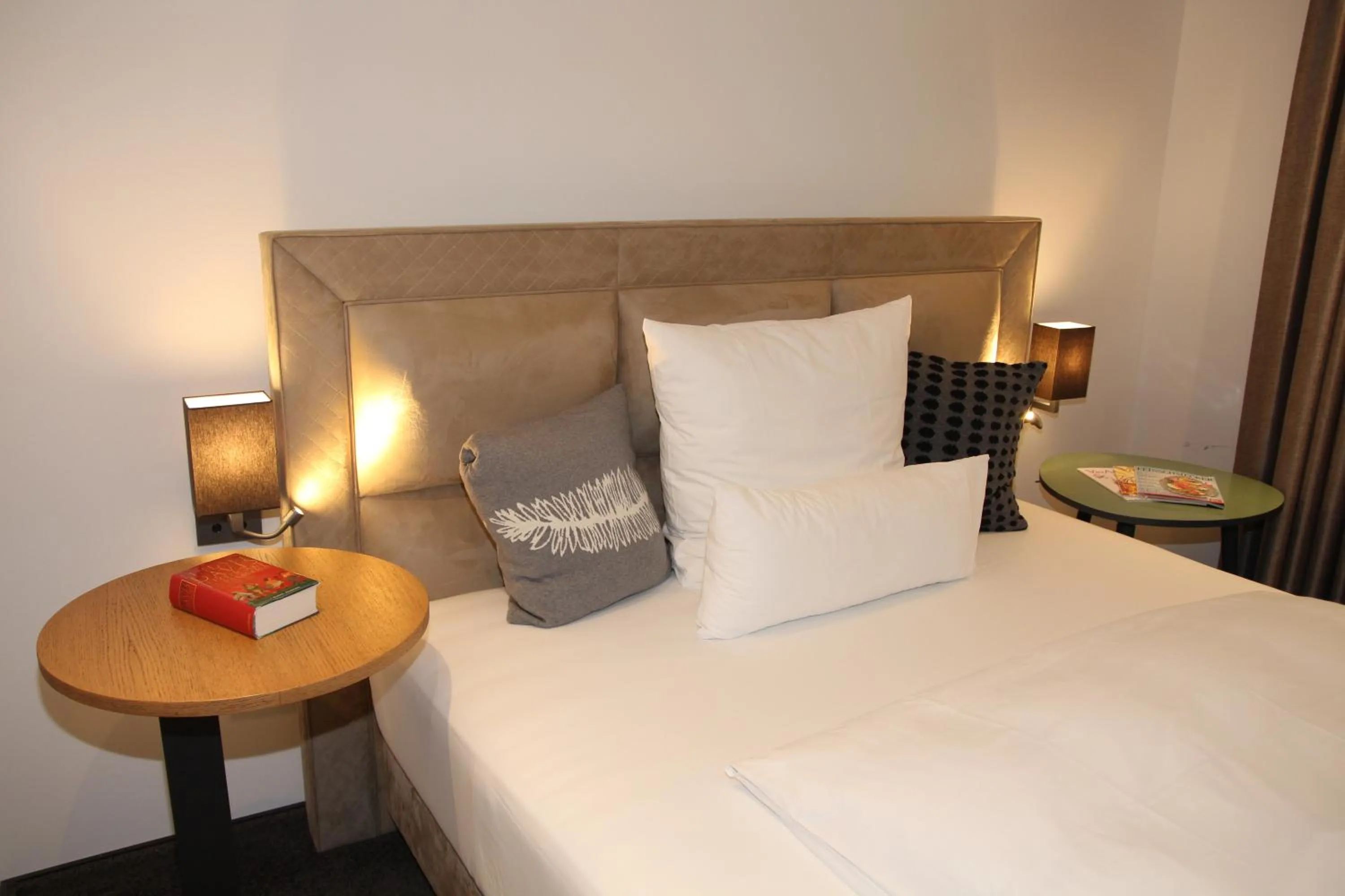 Bed in Höll am Main