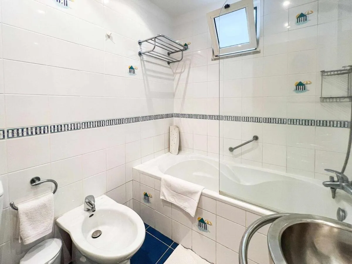 Garajau Terrace - Amazing Views of Garajau Town