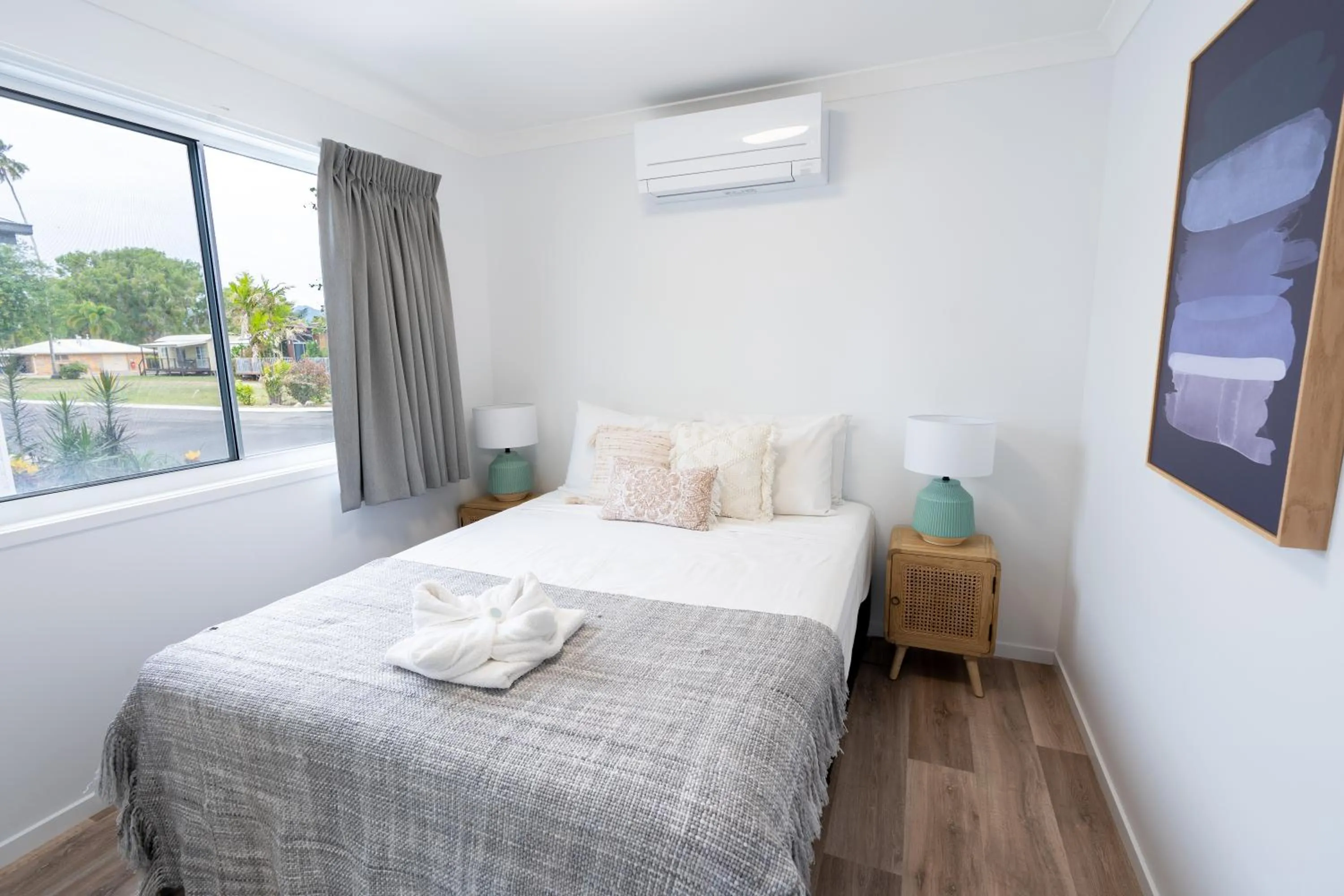 Bed in Tasman Holiday Parks - Rollingstone