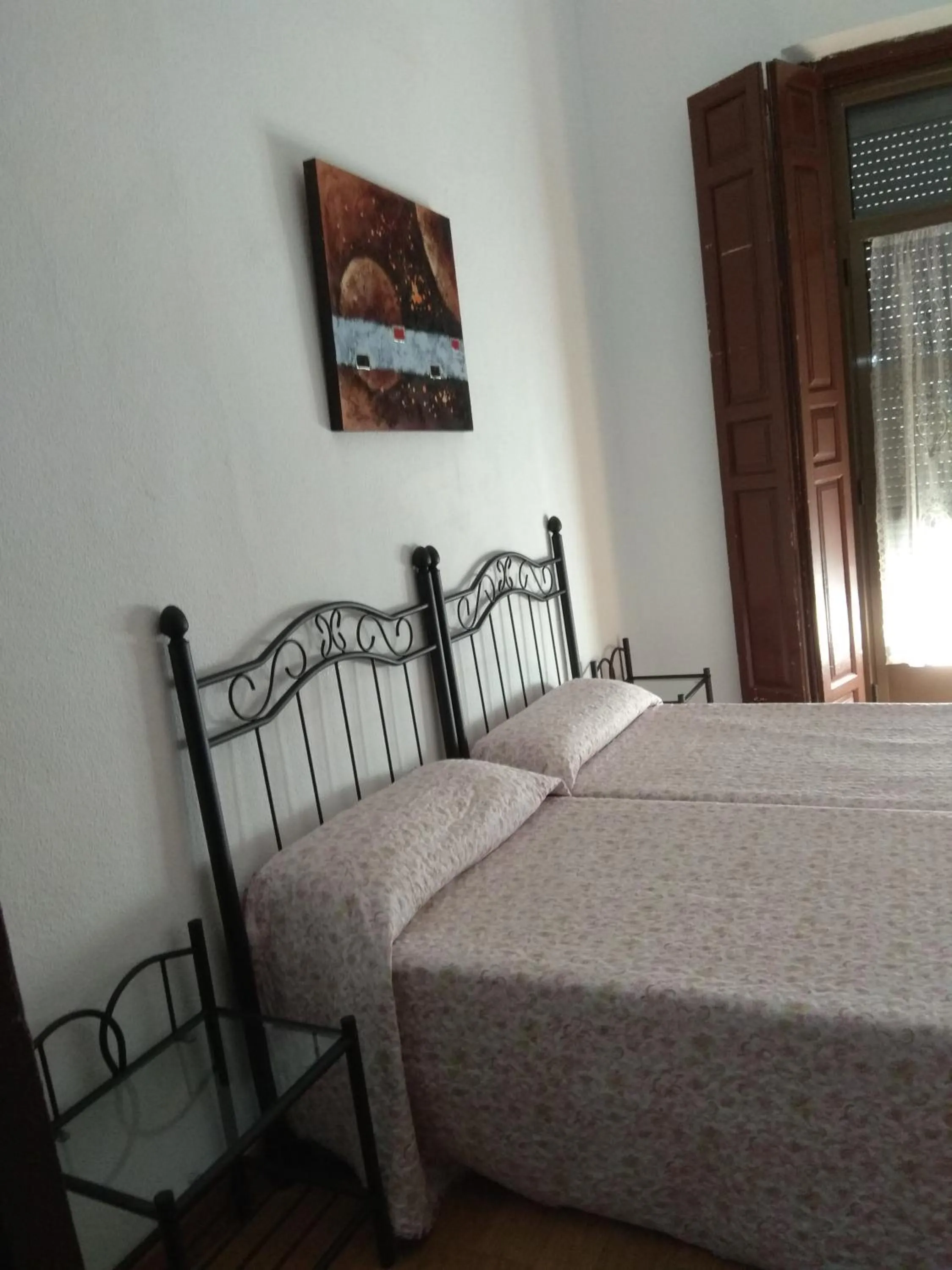 Bedroom, Bed in Pension Carretero