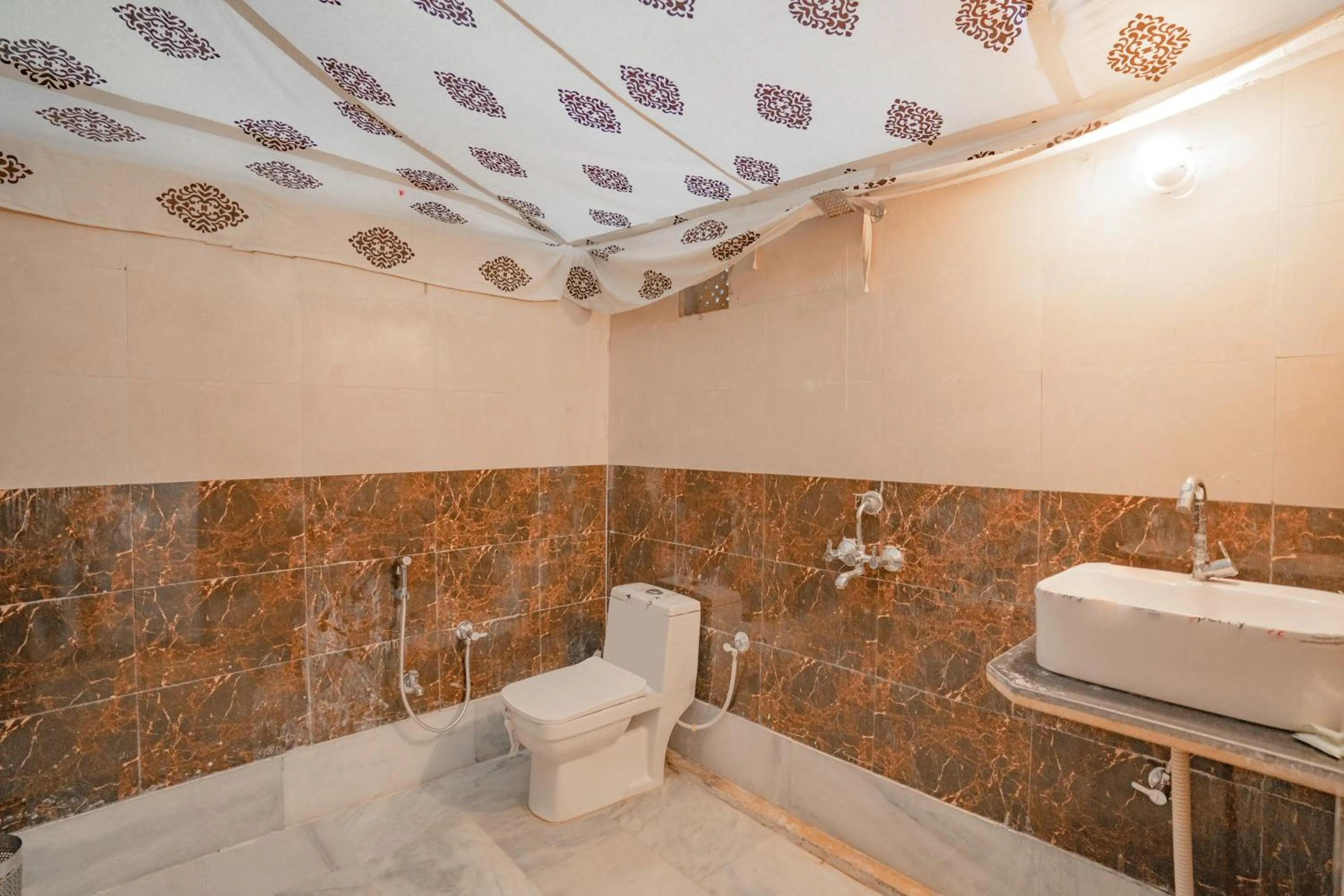 Bathroom in Dynasty Desert Camp and Resort