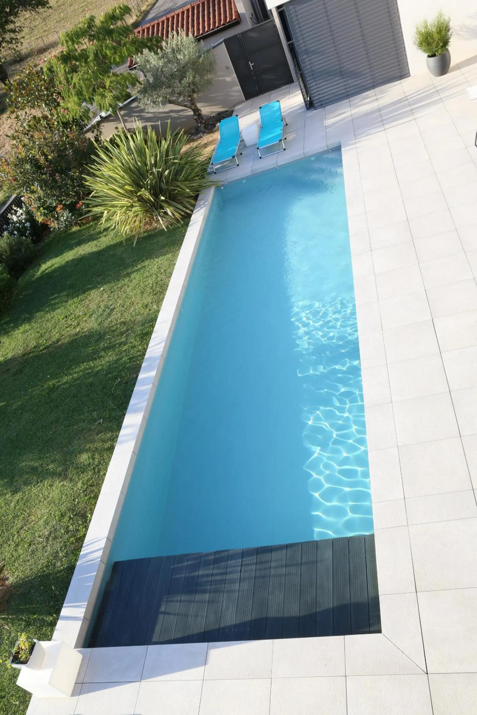 Garden in Maison Cube