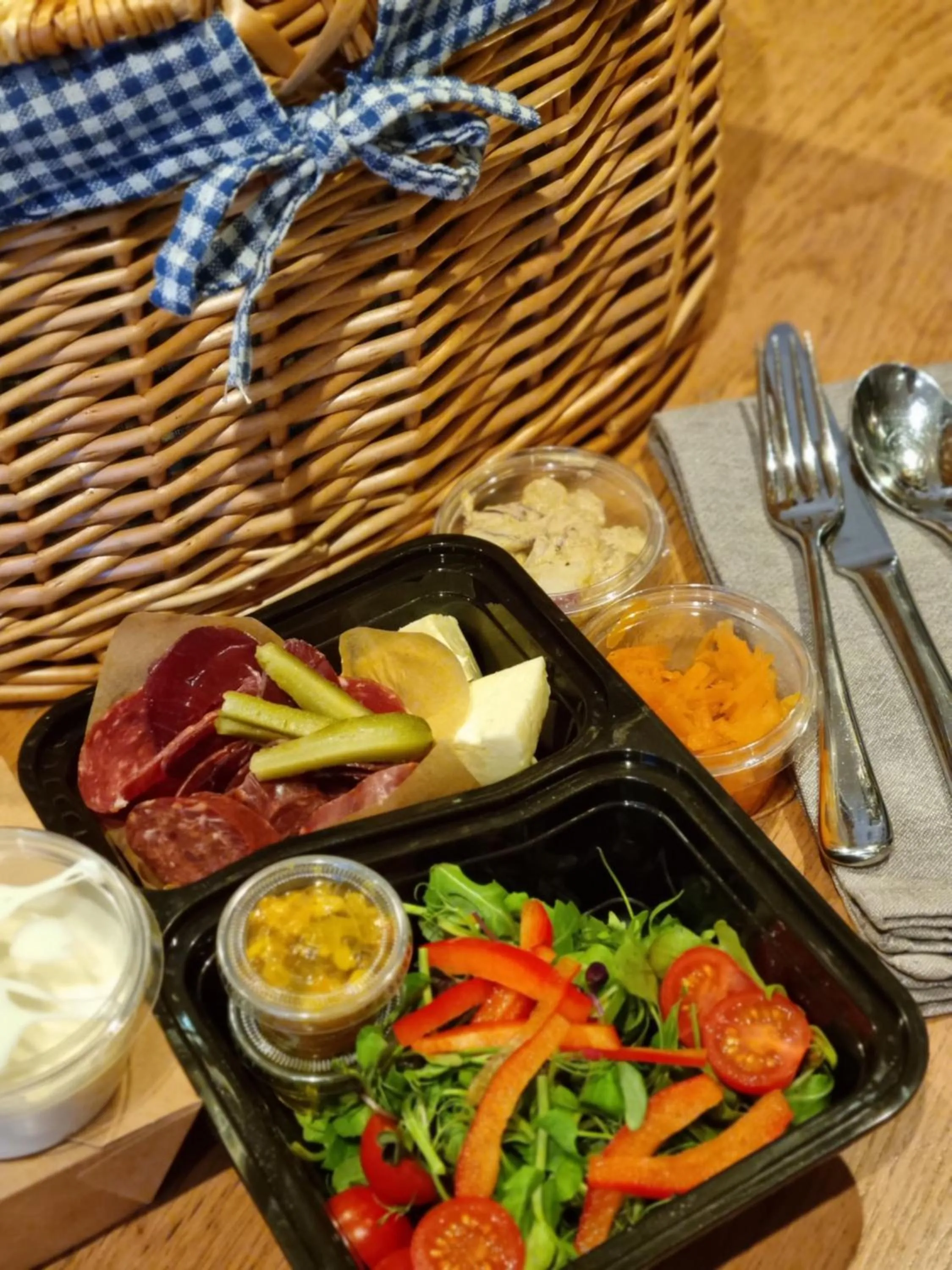 Lunch in Abhaig Boutique B&B - Small & luxurious in a great location!