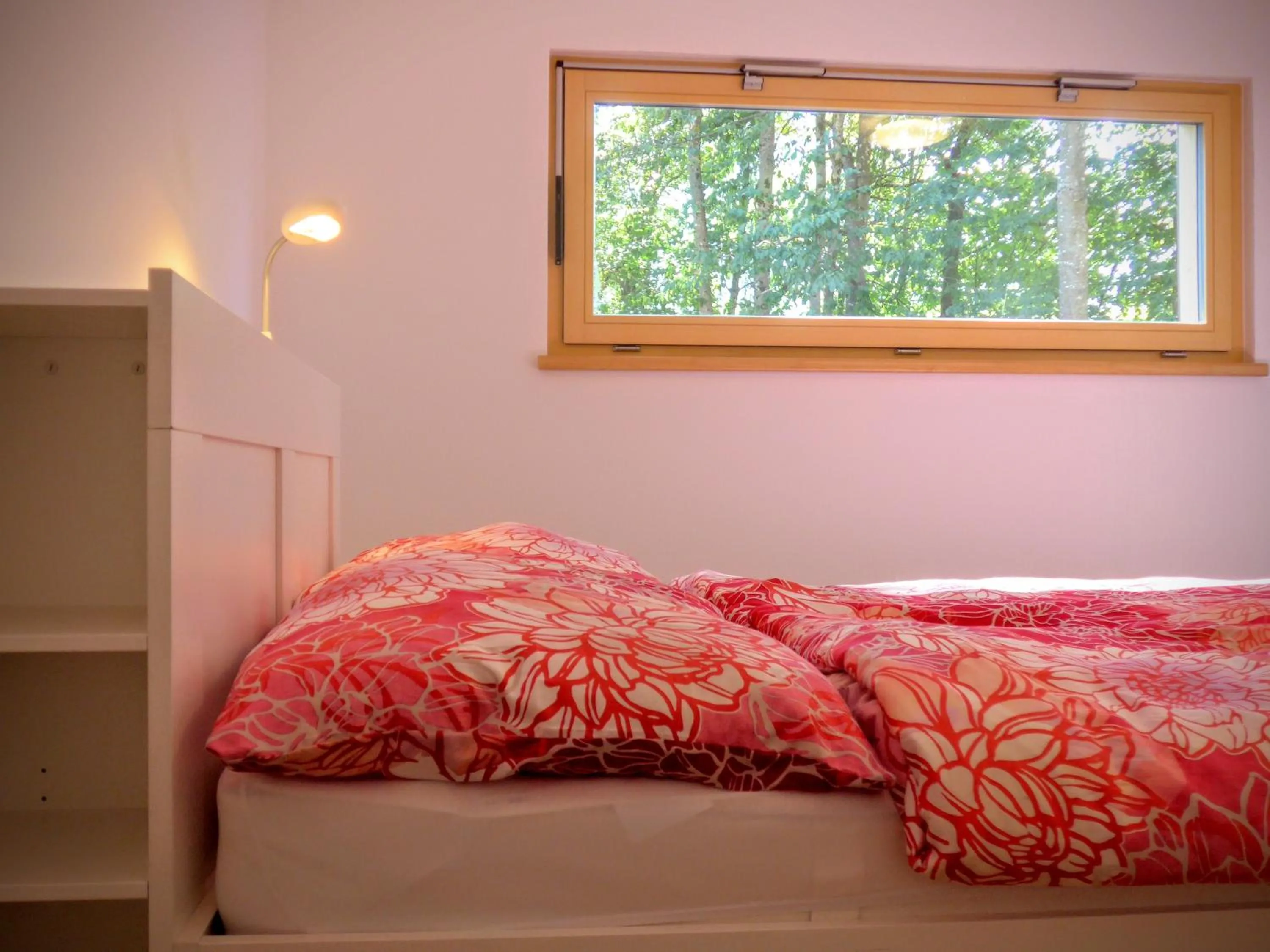 Bed in Modernes Chalet mit Terrasse und Parkplatz in den Alpen