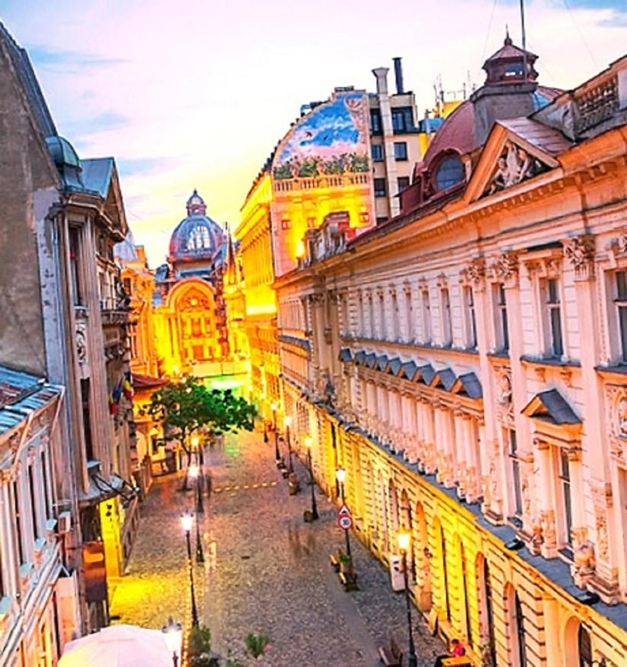 Toilet in Old Town Boutique Hotel