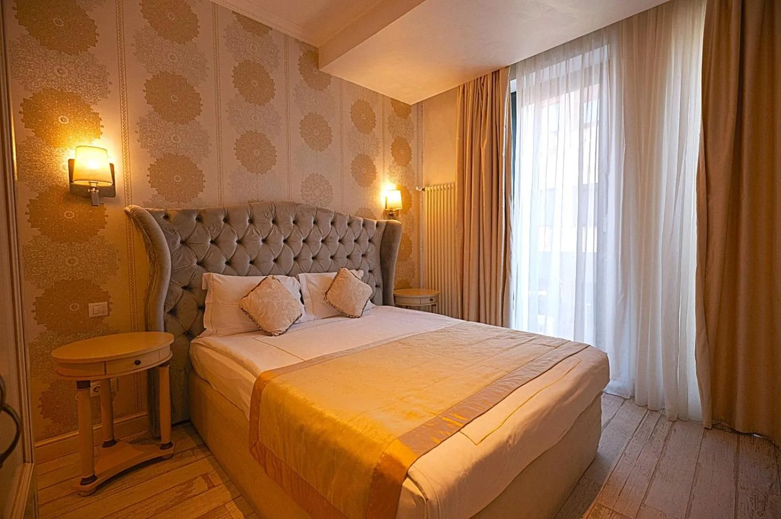 Property building, Bed in Old Town Boutique Hotel