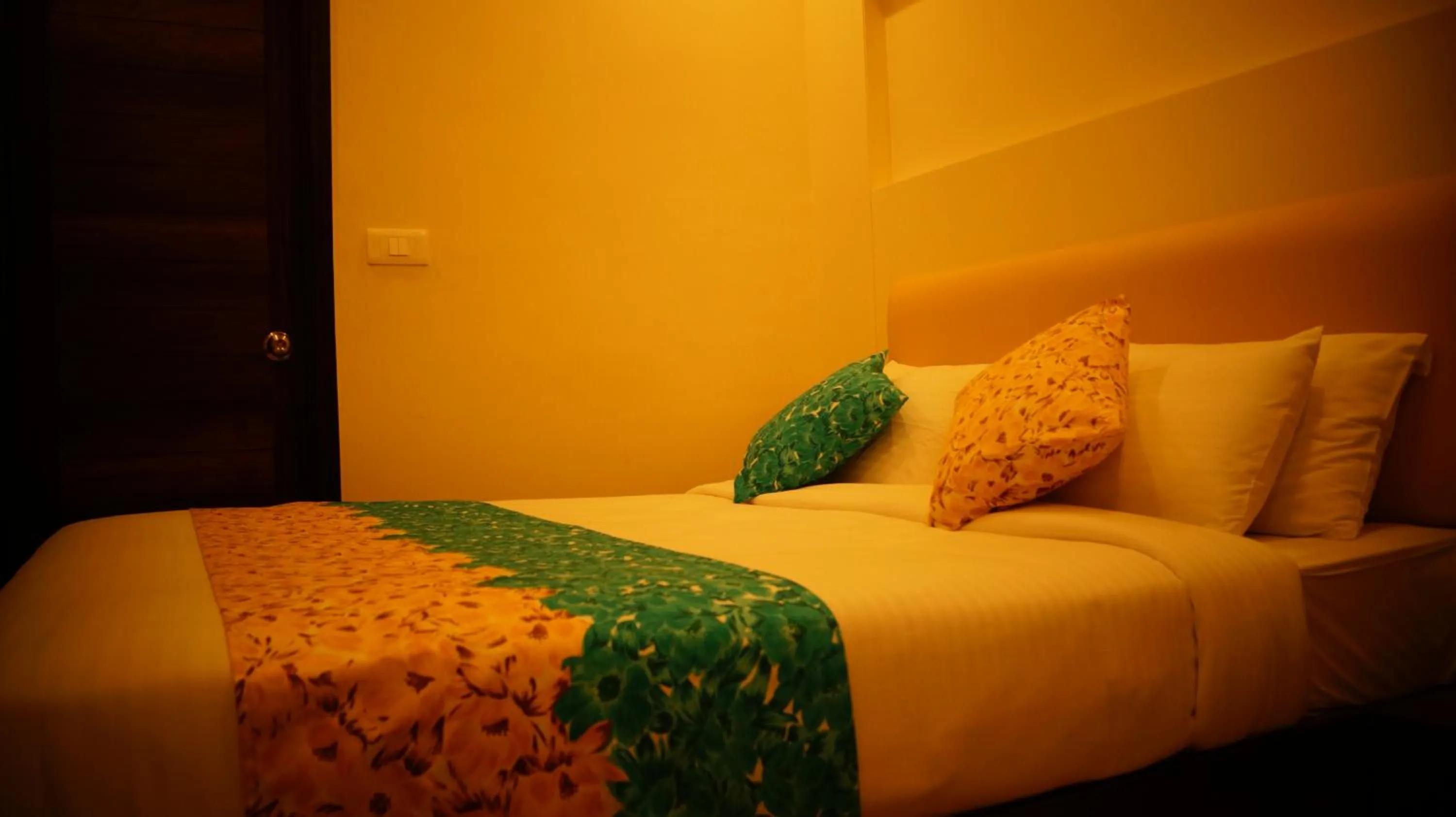 Bed in Royal Serenity - Kammanahalli