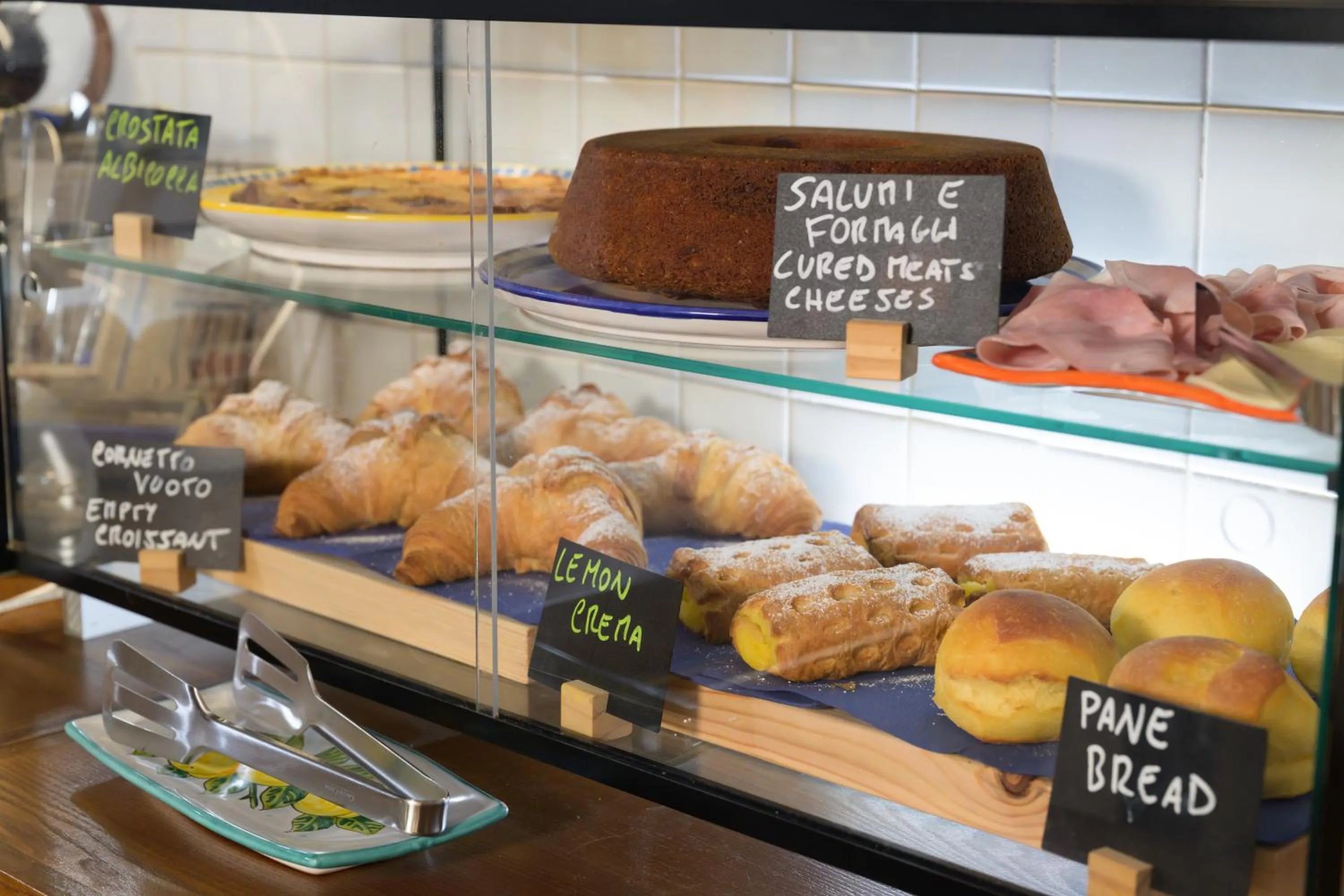 Food and drinks in B&B Amalfi Coast Salerno