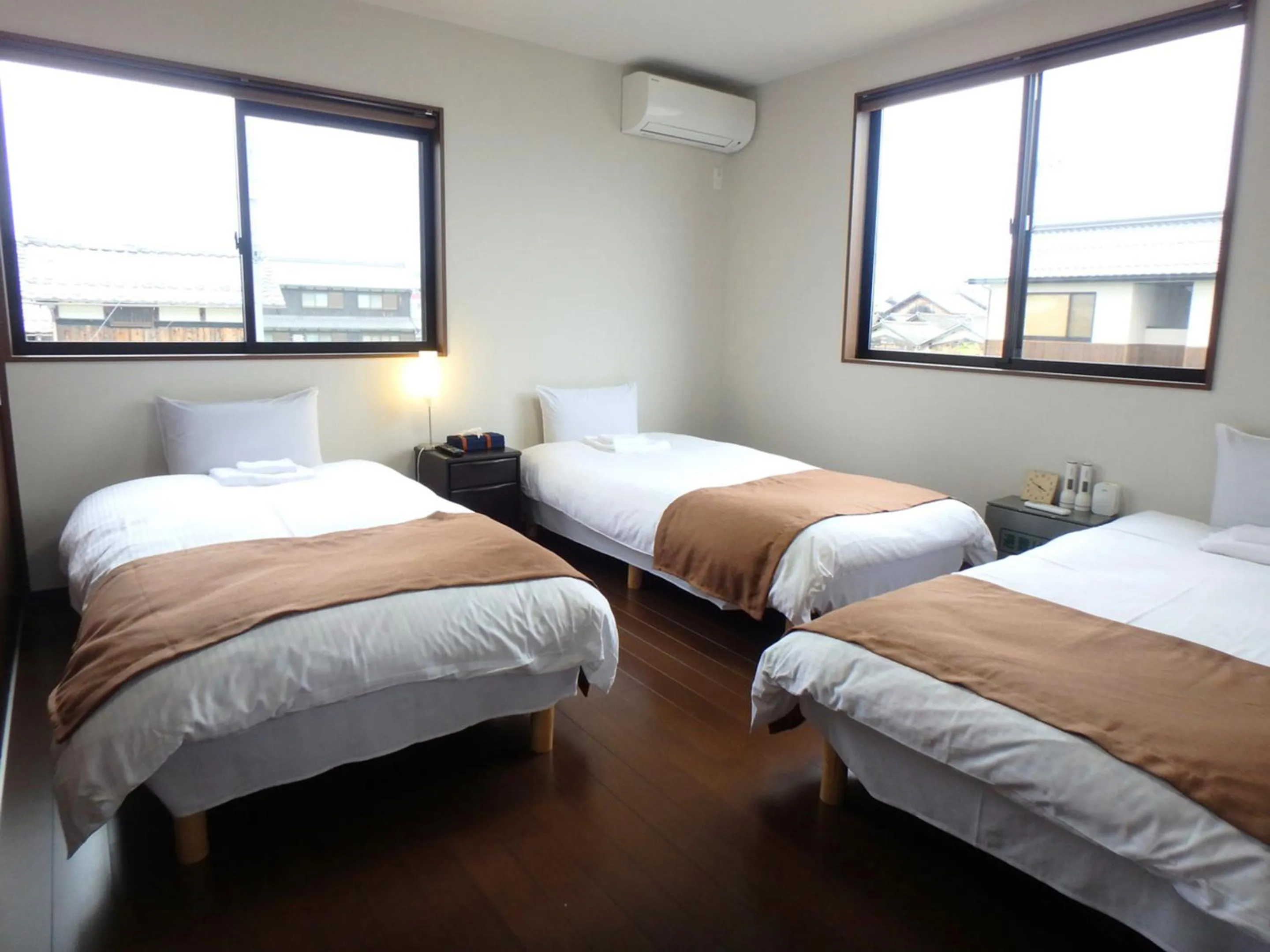 Bed in Racine Home Harie