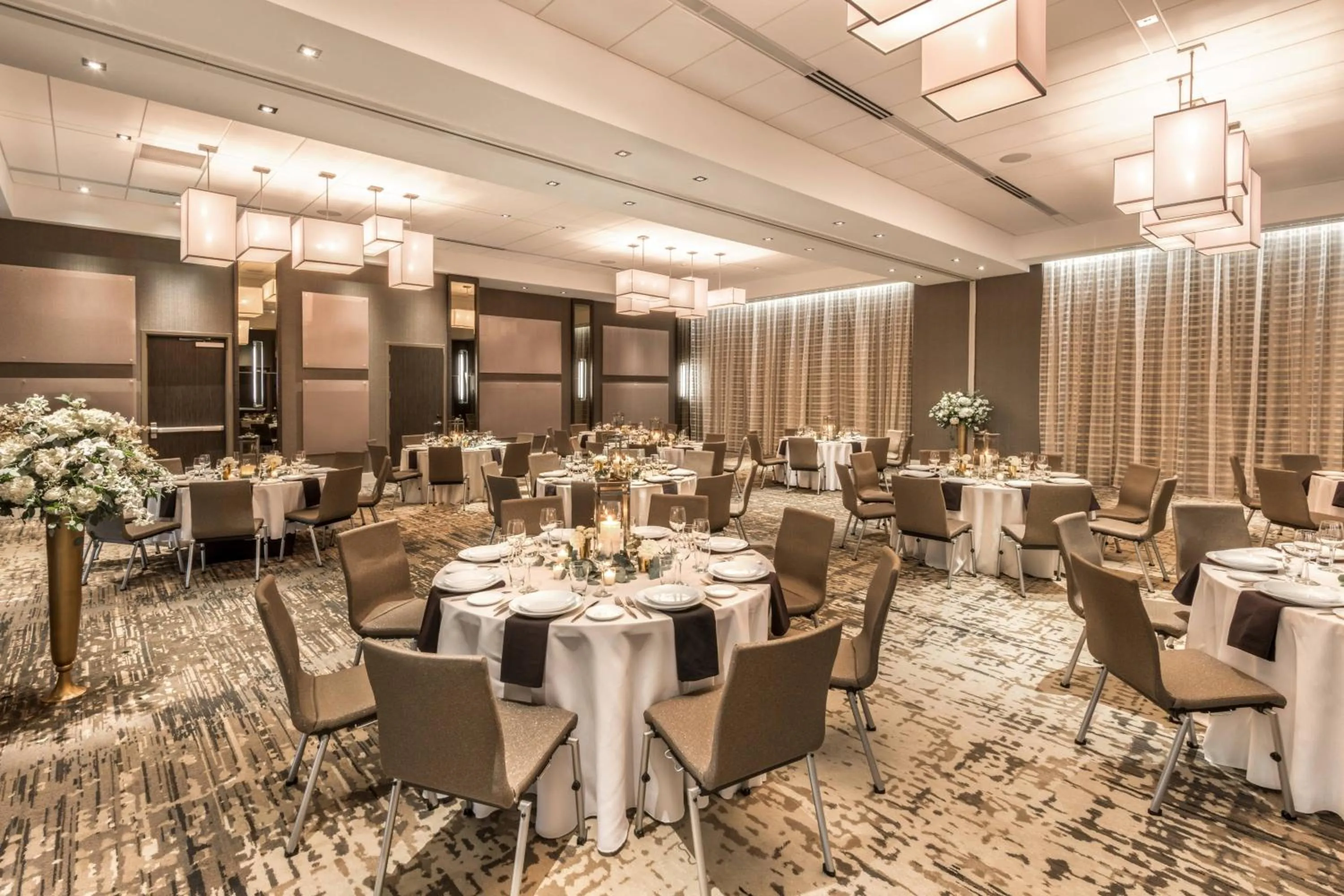 Banquet/Function facilities in AC Hotel Asheville Downtown