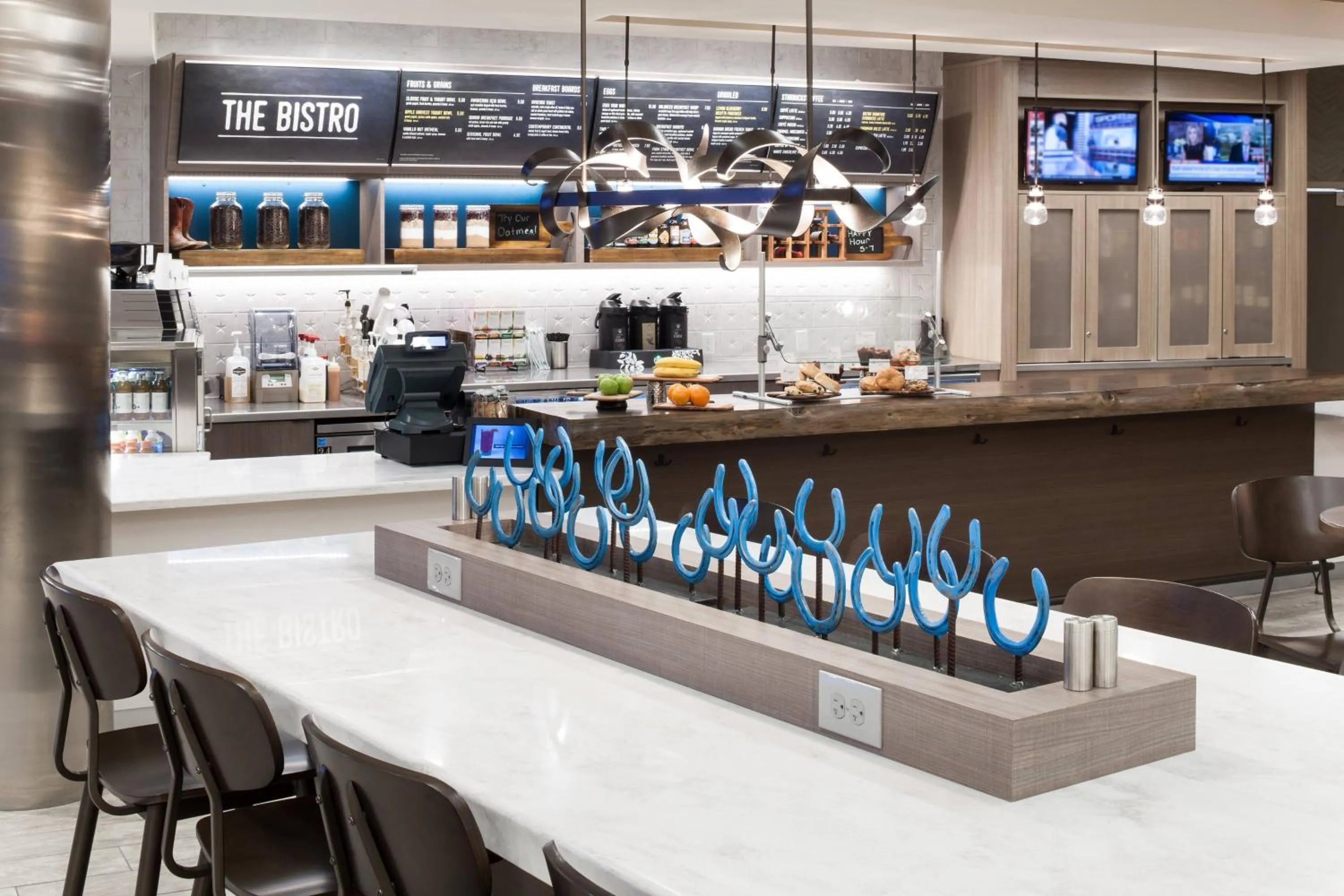 Restaurant/places to eat in Courtyard by Marriott Fort Worth Historic Stockyards