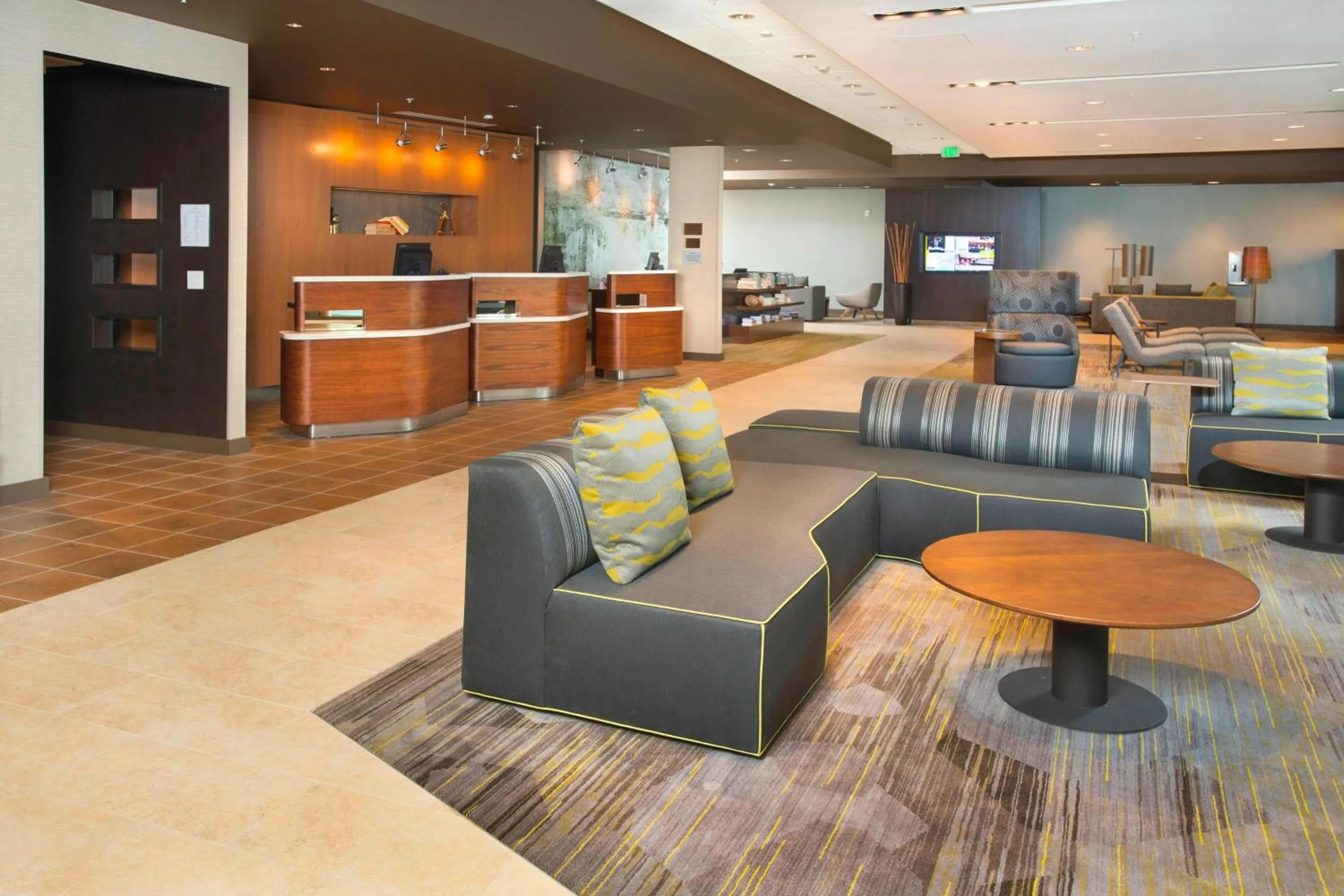 Lobby or reception in Courtyard by Marriott Redwood City