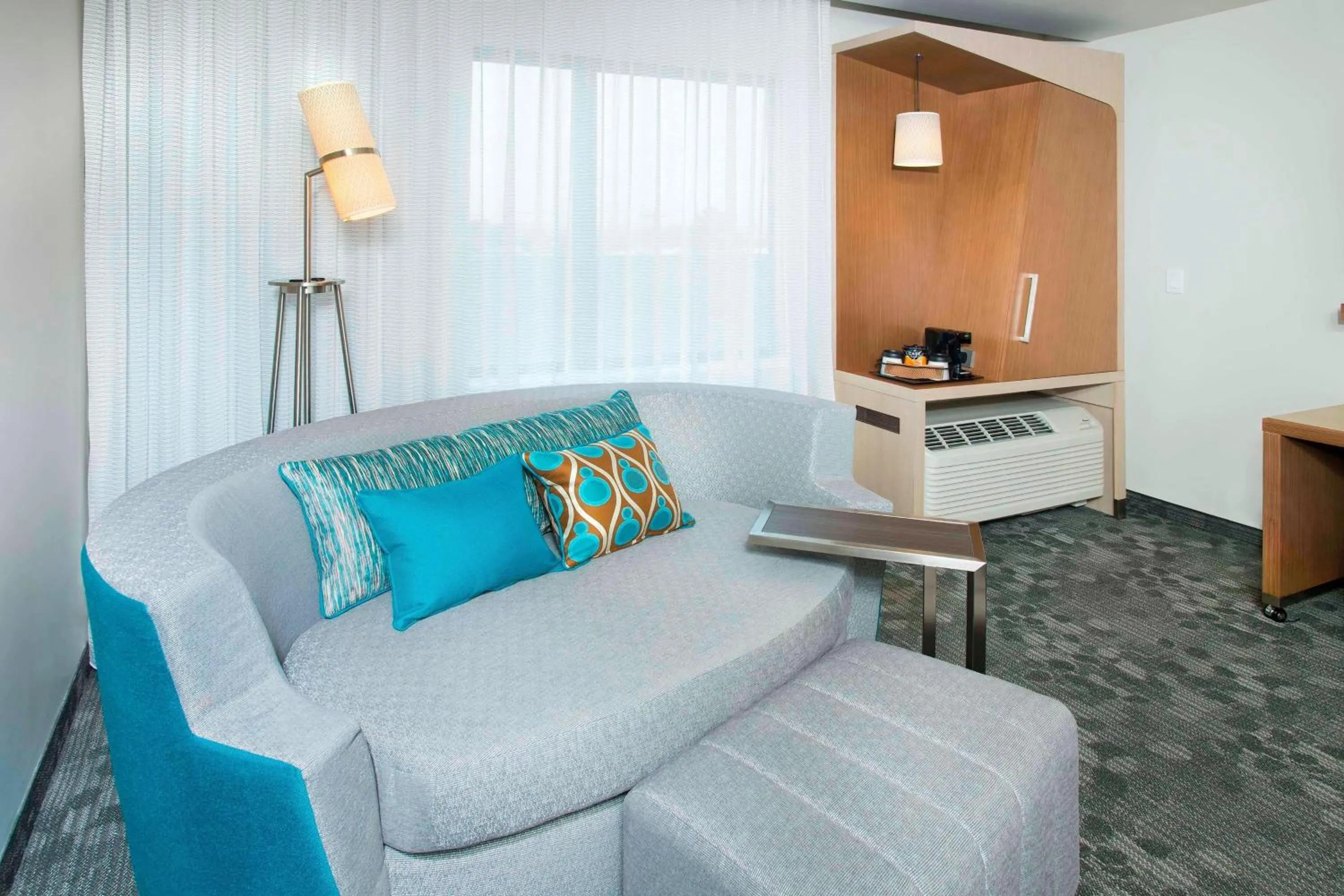 Lounge or bar in Courtyard by Marriott Redwood City