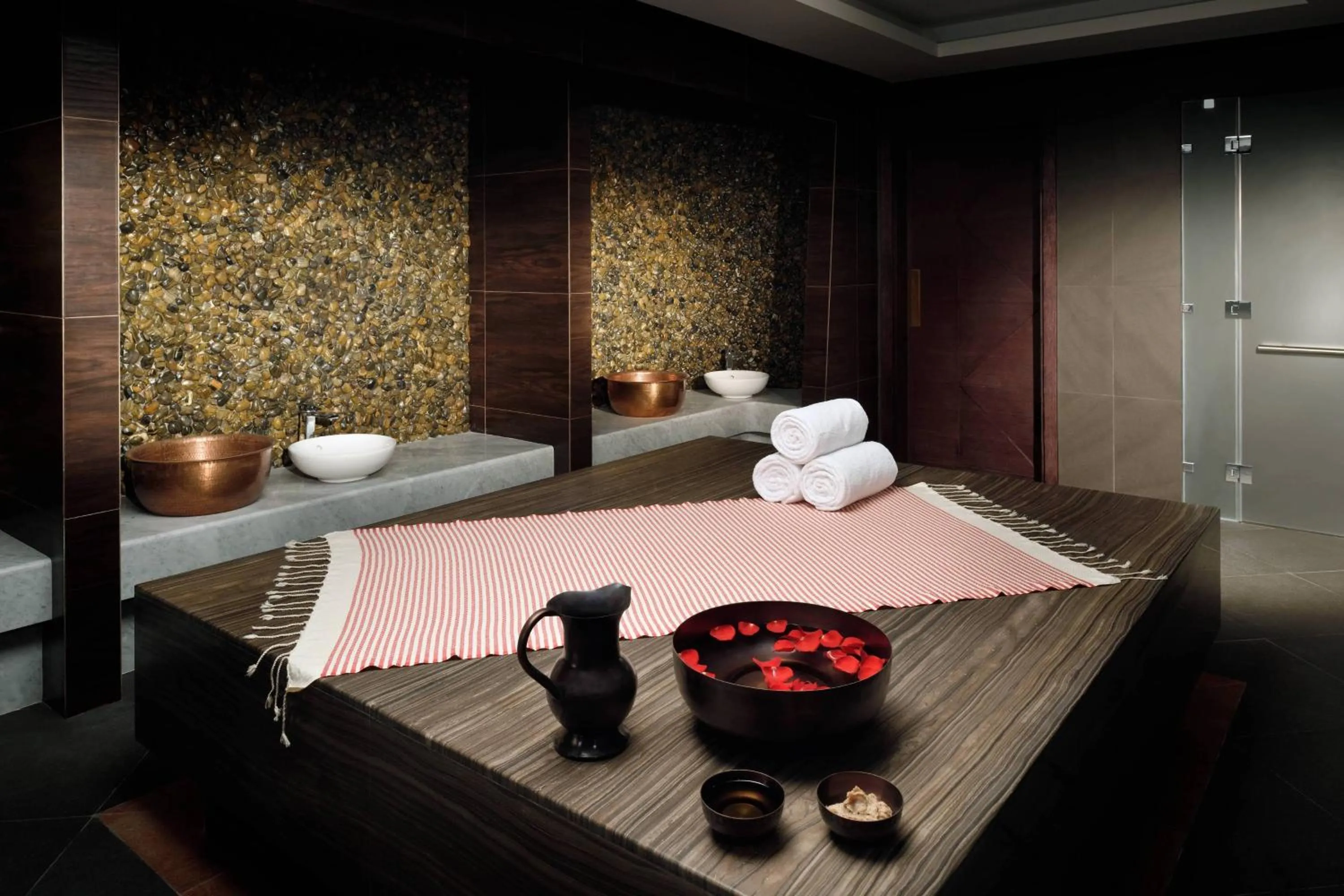 Spa and wellness centre/facilities in Lapita, Dubai Parks and Resorts, Autograph Collection