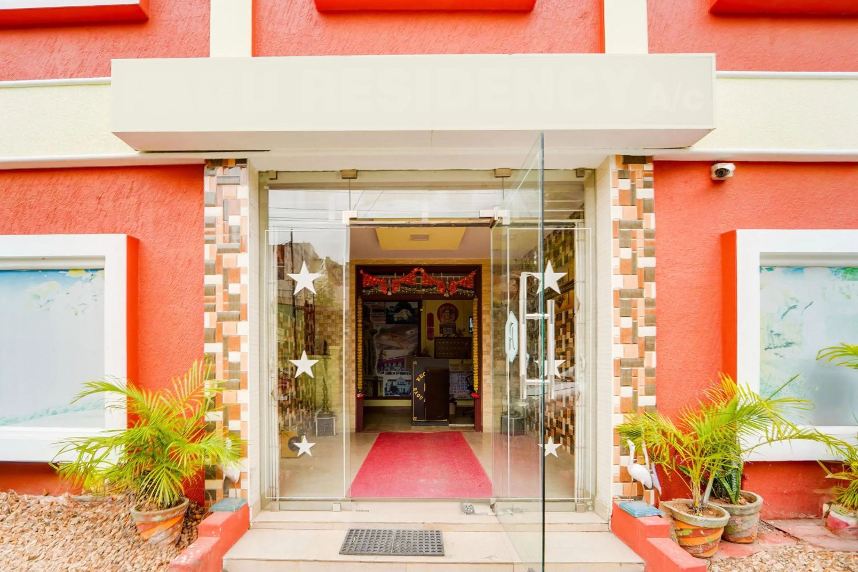 Facade/entrance in Super Hotel O Airport Road Coimbatore