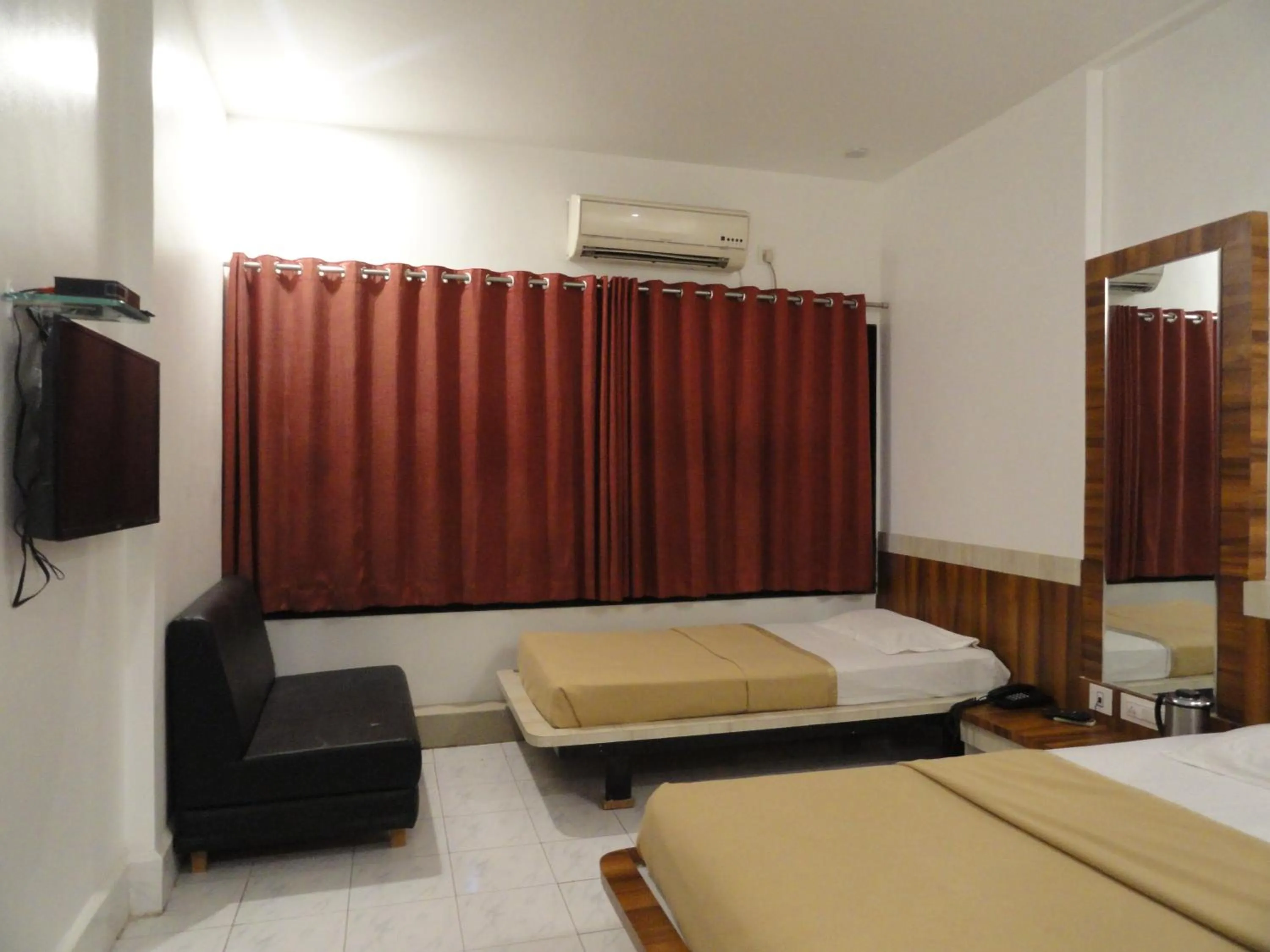 Photo of the whole room, Bed in Hotel Raj