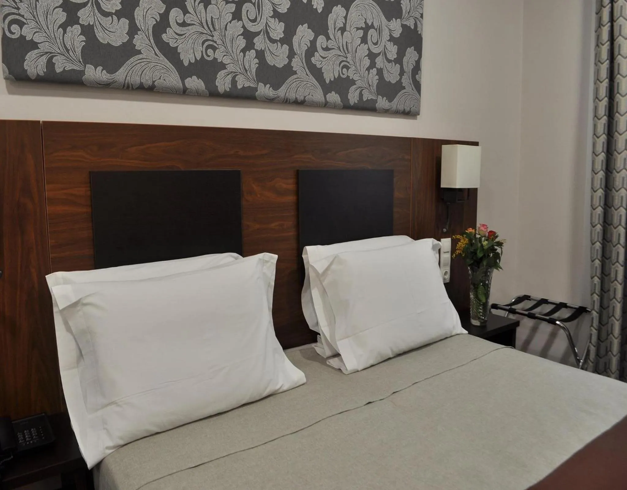 Bed in City Hotel Alger