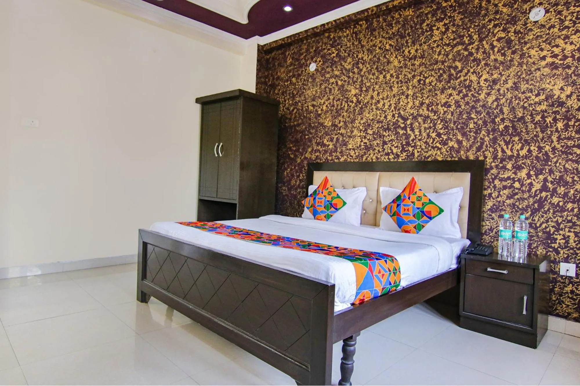 Photo of the whole room in FabHotel City Palace