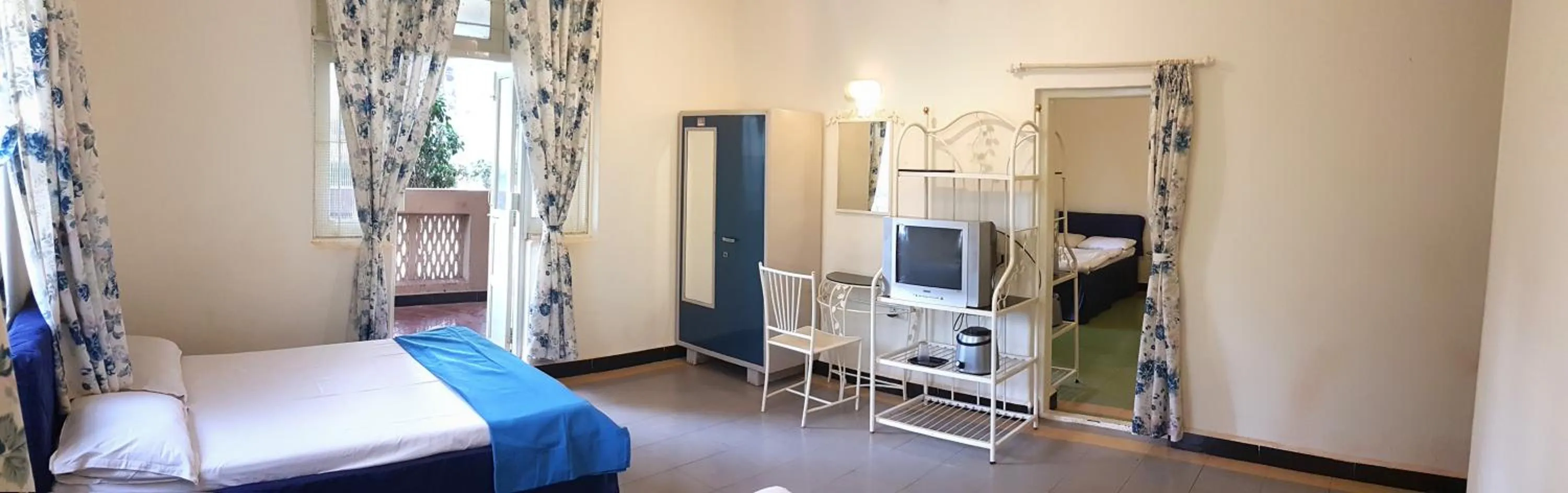 Bedroom, Bed in Hotel Malas