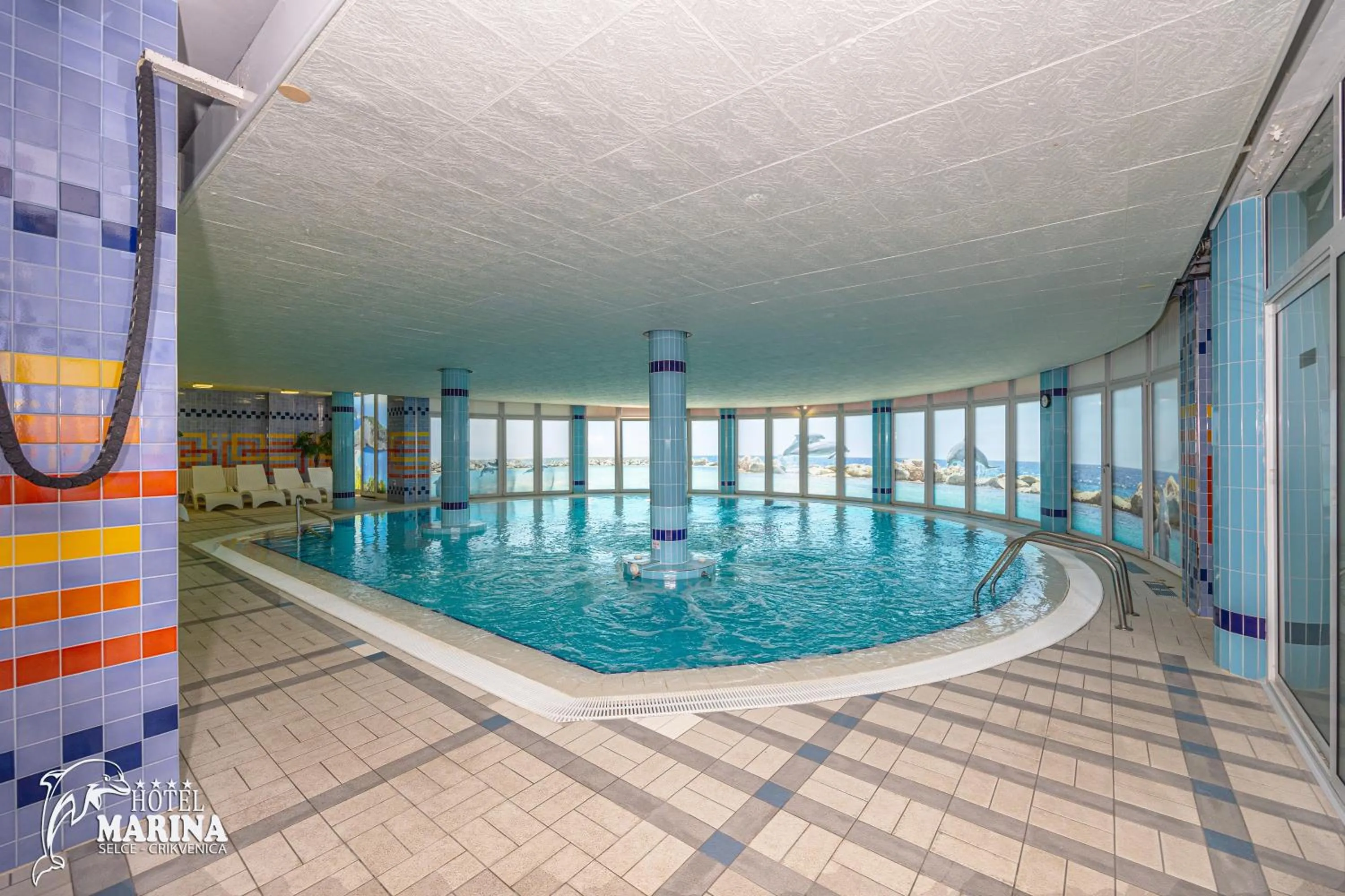 Swimming pool in Hotel Marina