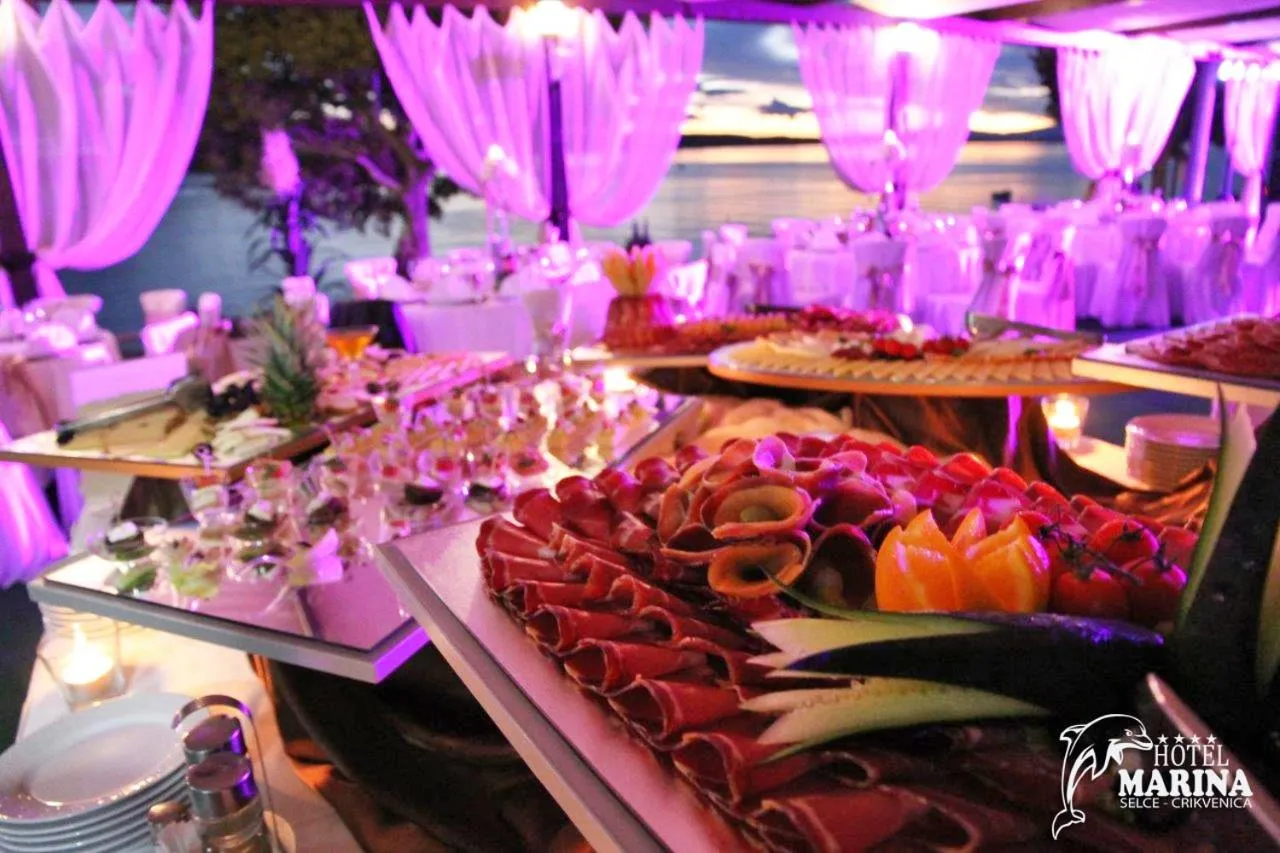 Food in Hotel Marina