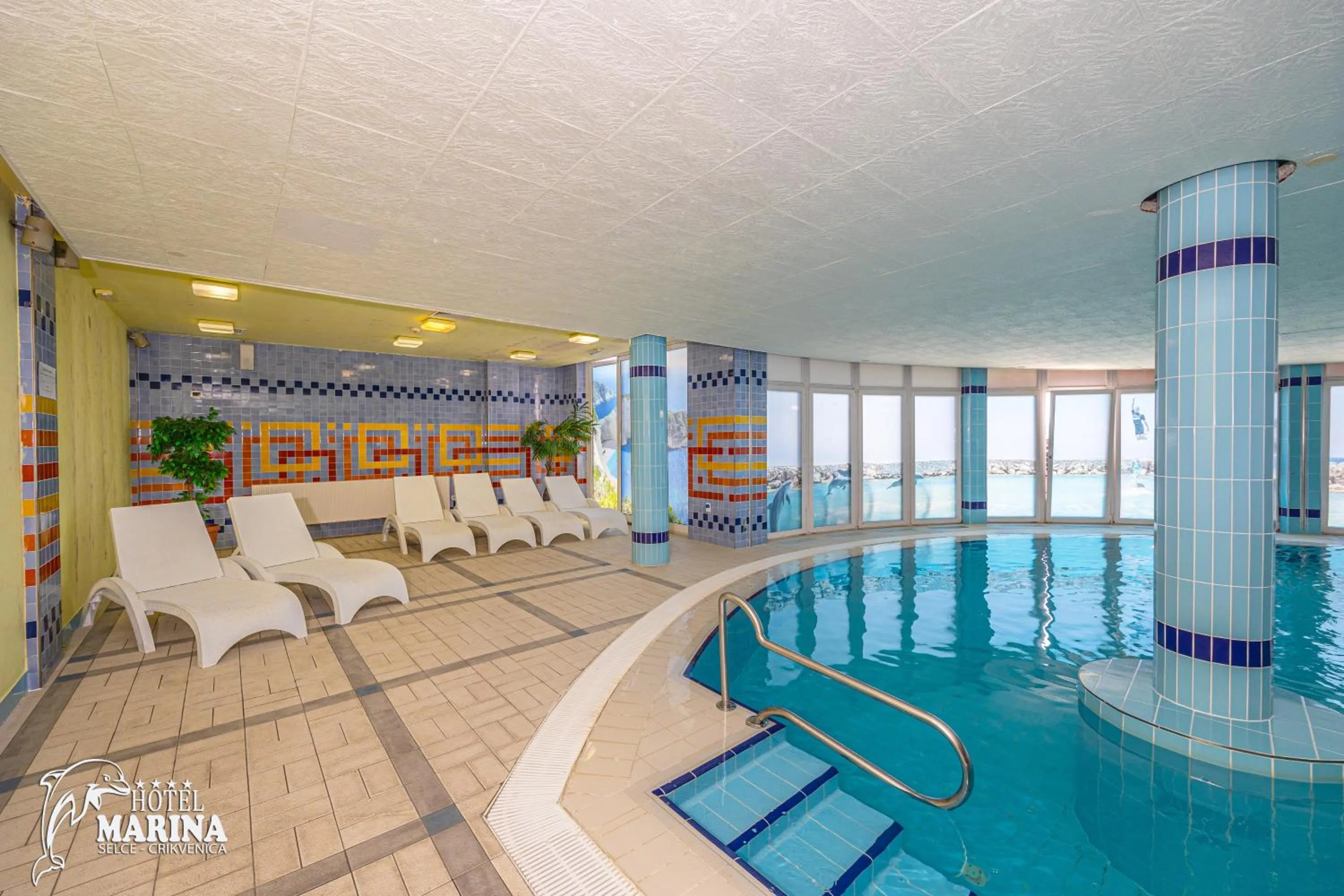 Swimming pool in Hotel Marina