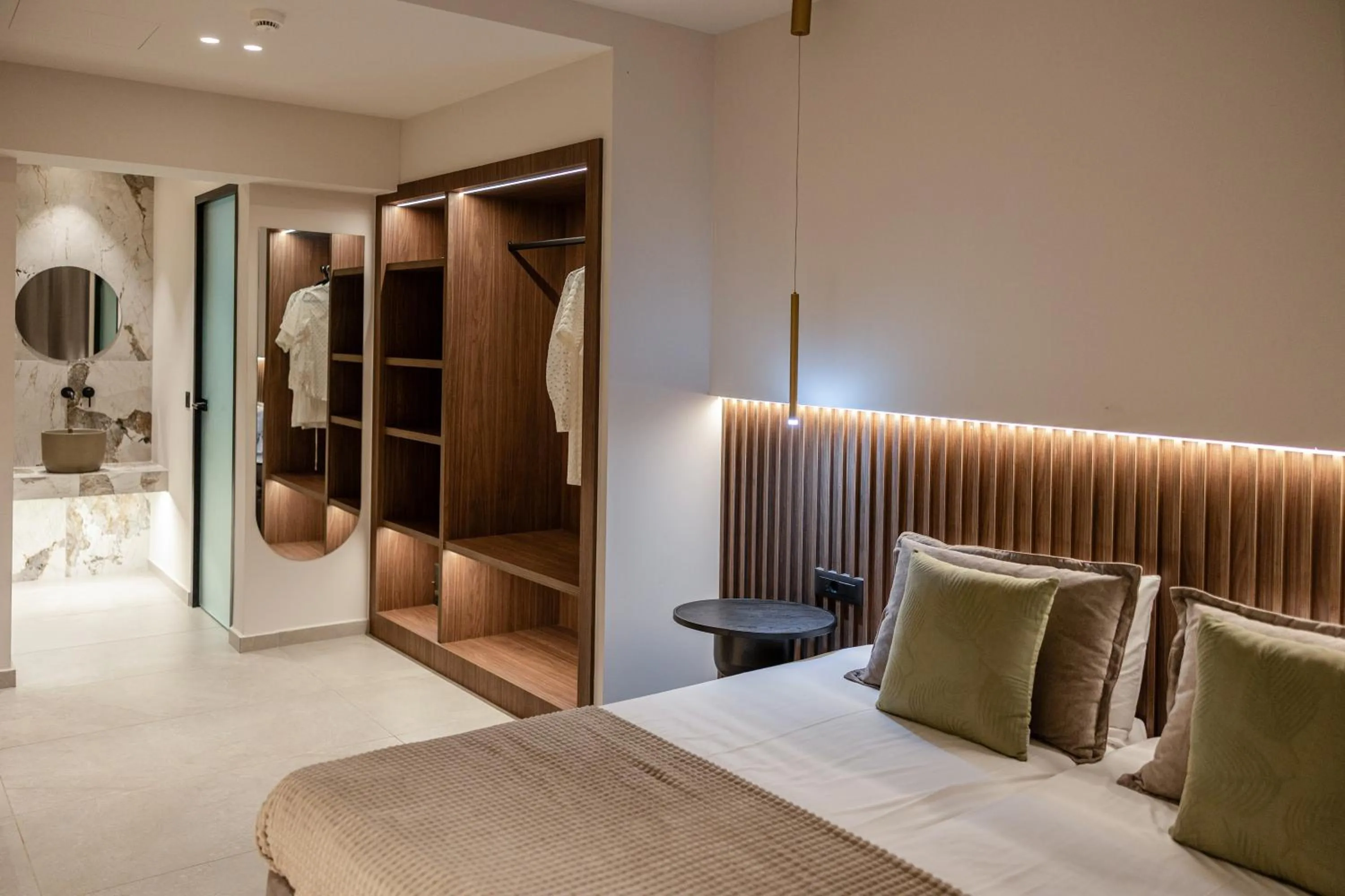 Bed in Stelios Gardens