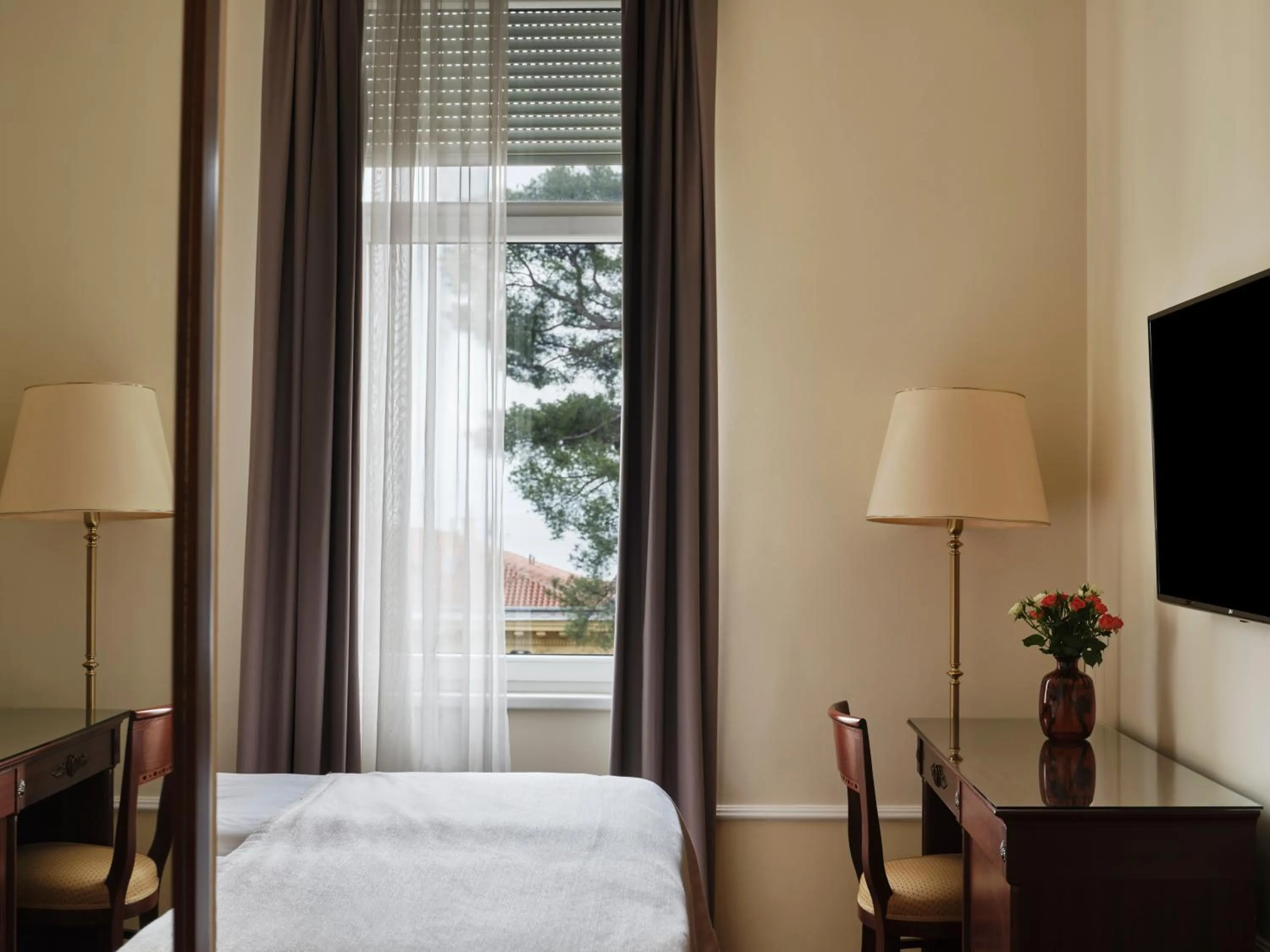 Bed in Amadria Park Hotel Agava