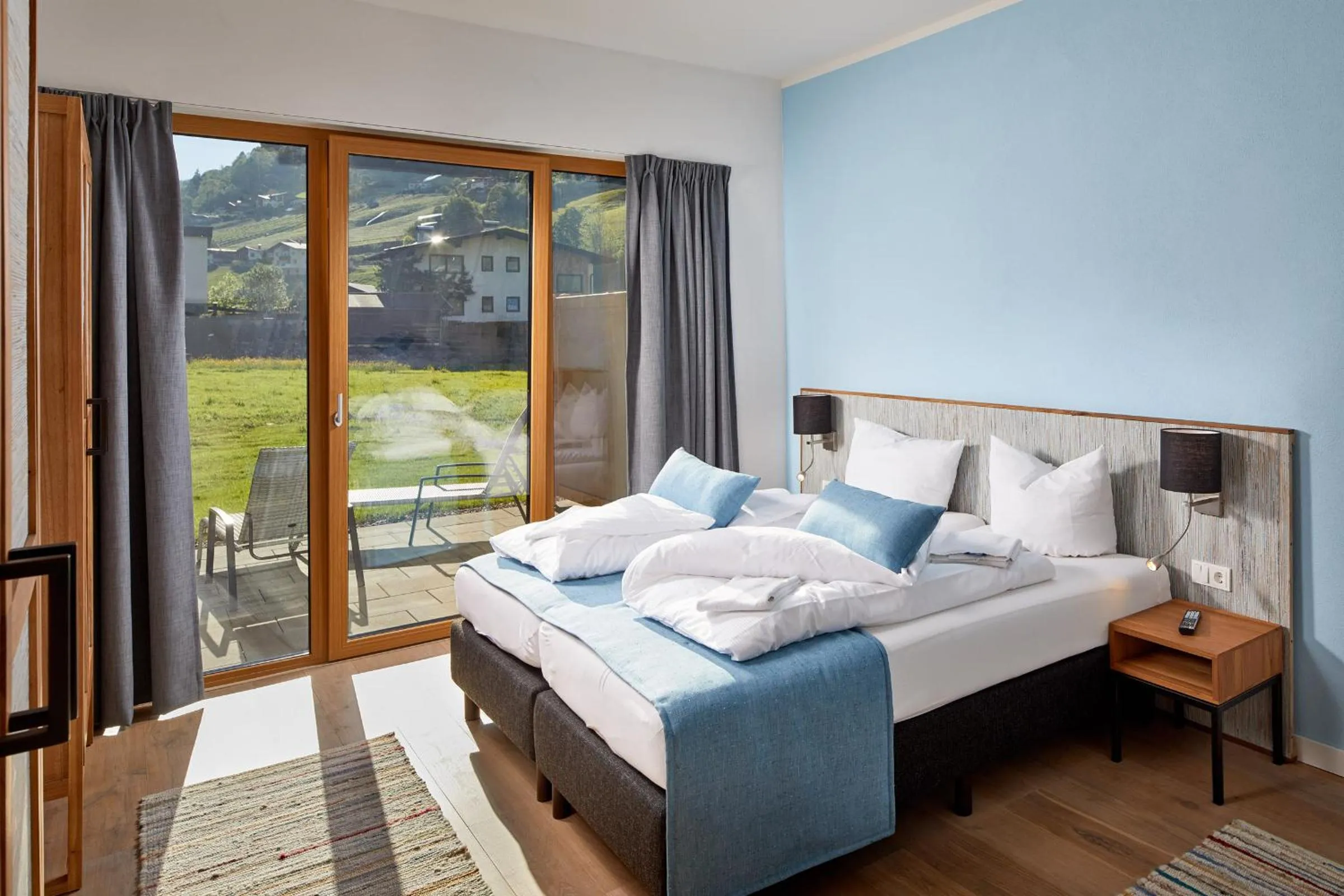 Day, Bed in Residenz Drachenstein Wildschönau