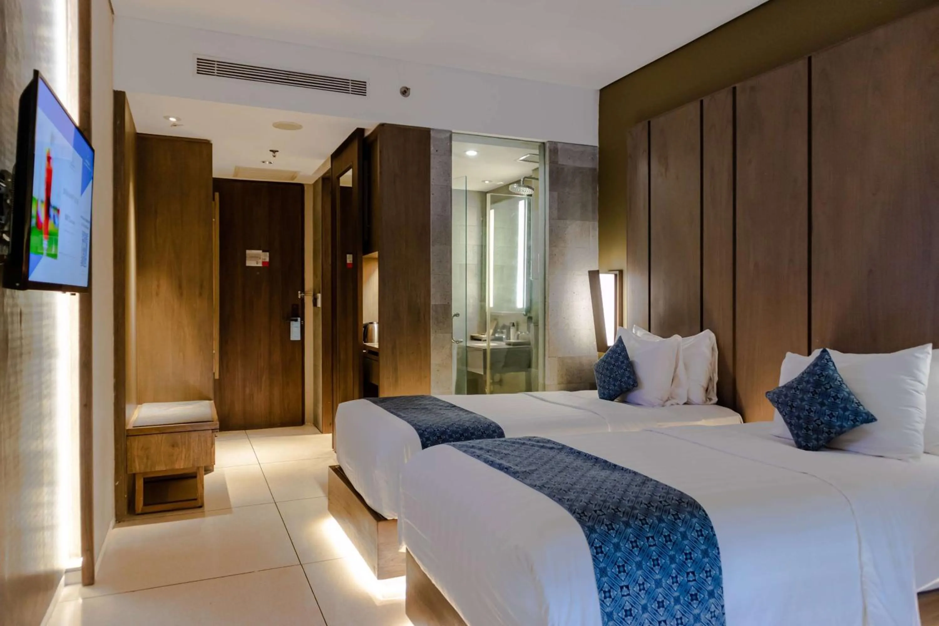 Photo of the whole room, Bed in Wyndham Tamansari Jivva Resort Bali