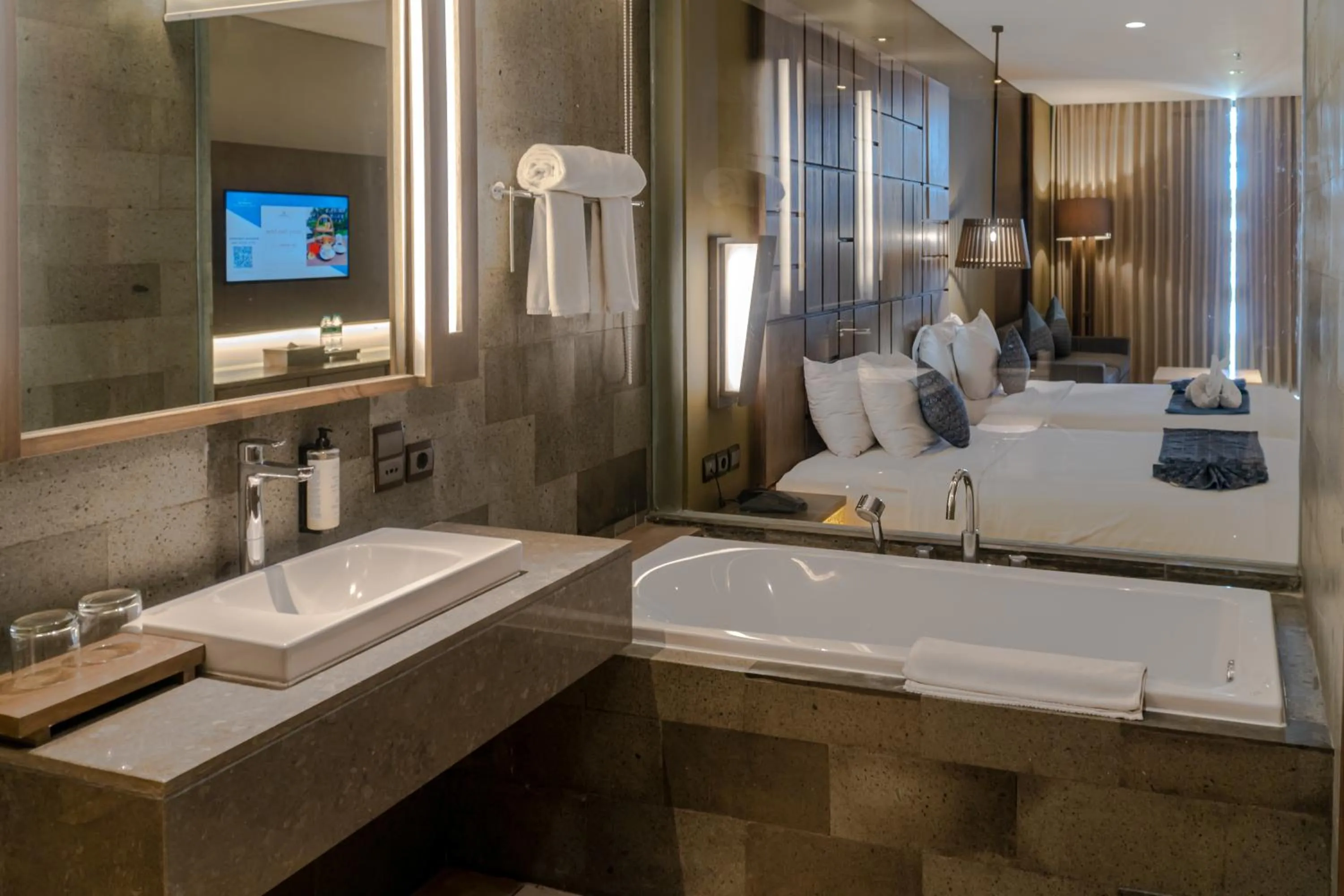 Bathroom, Bed in Wyndham Tamansari Jivva Resort Bali