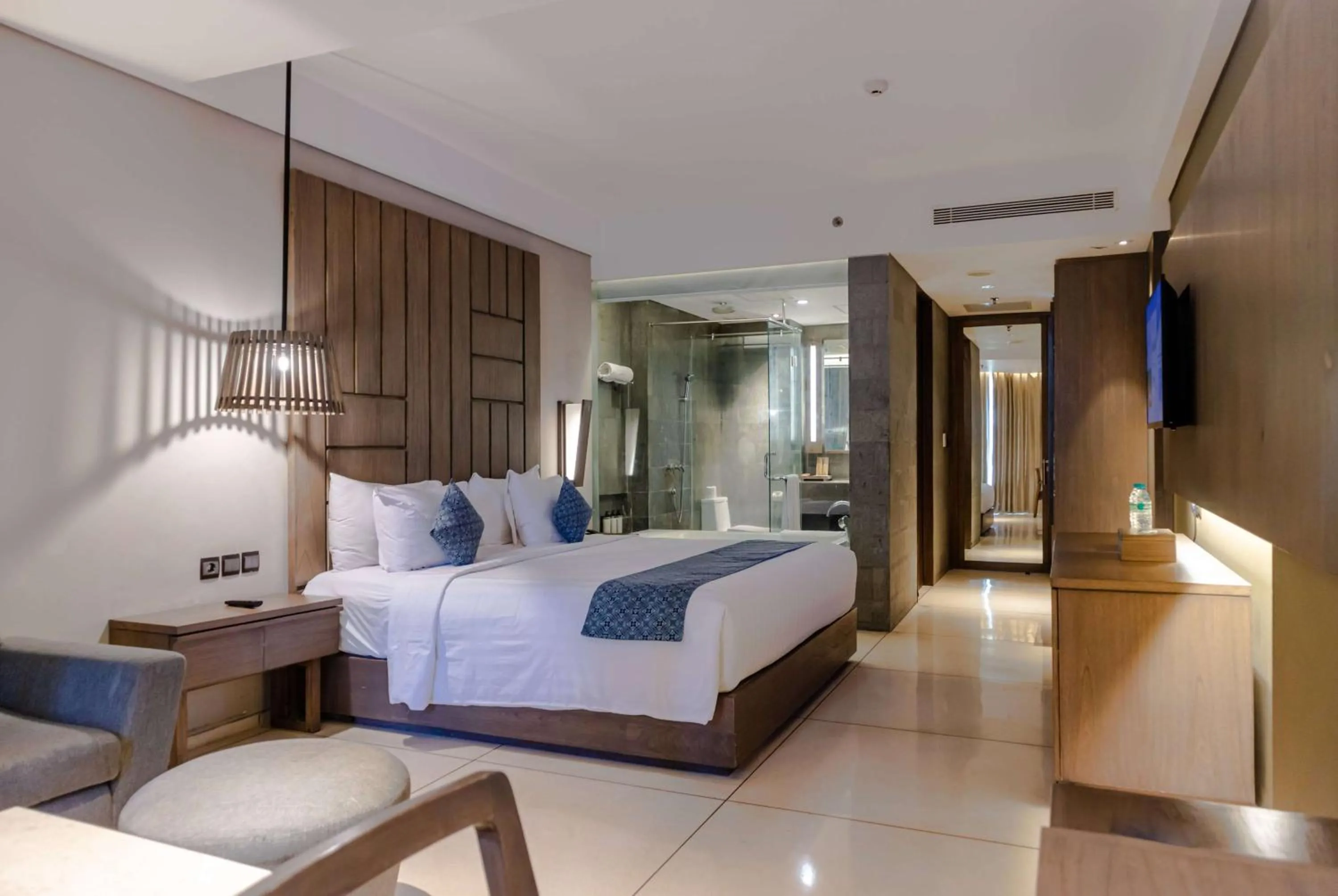 Deluxe King Room in Wyndham Tamansari Jivva Resort Bali