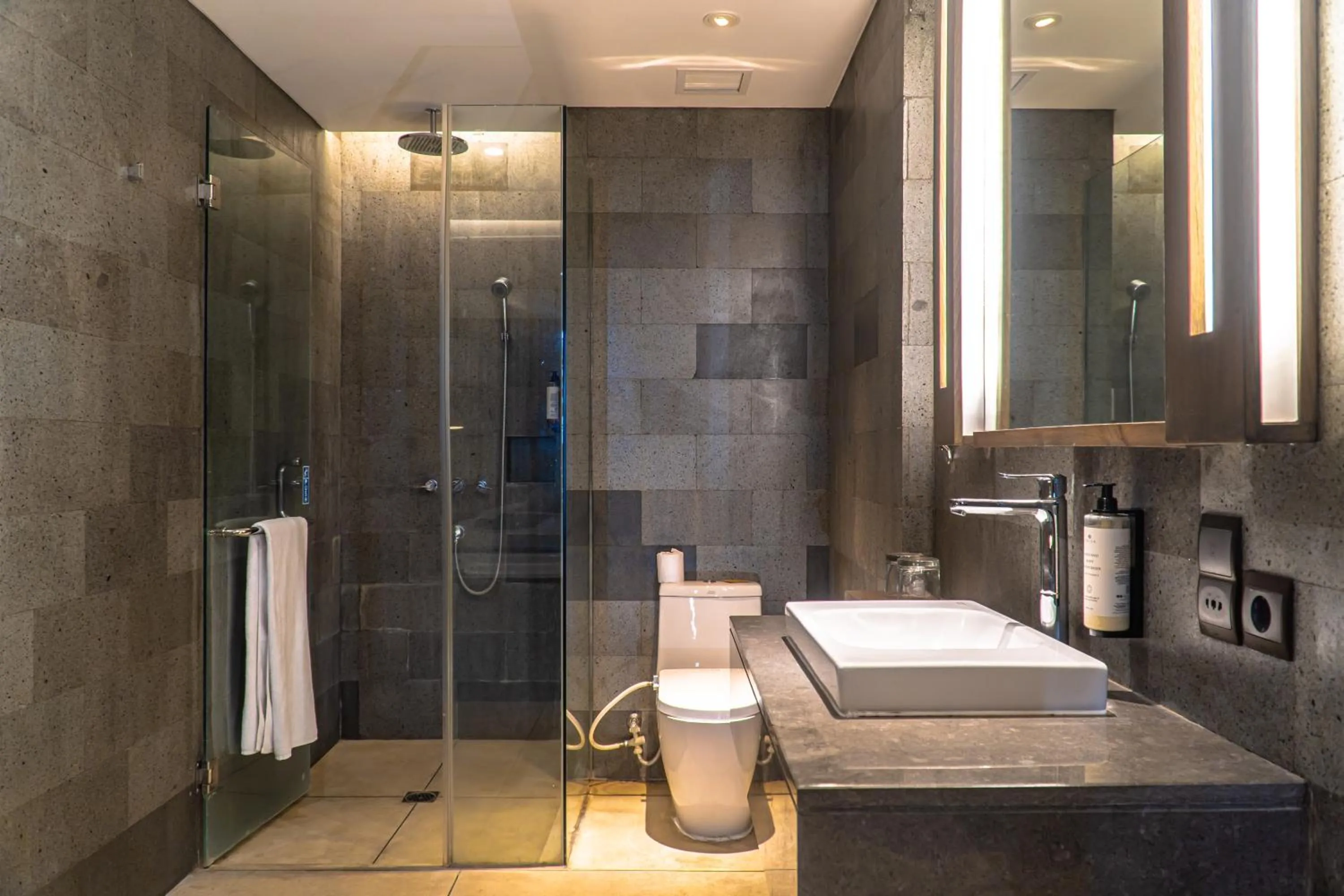 Bathroom in Wyndham Tamansari Jivva Resort Bali